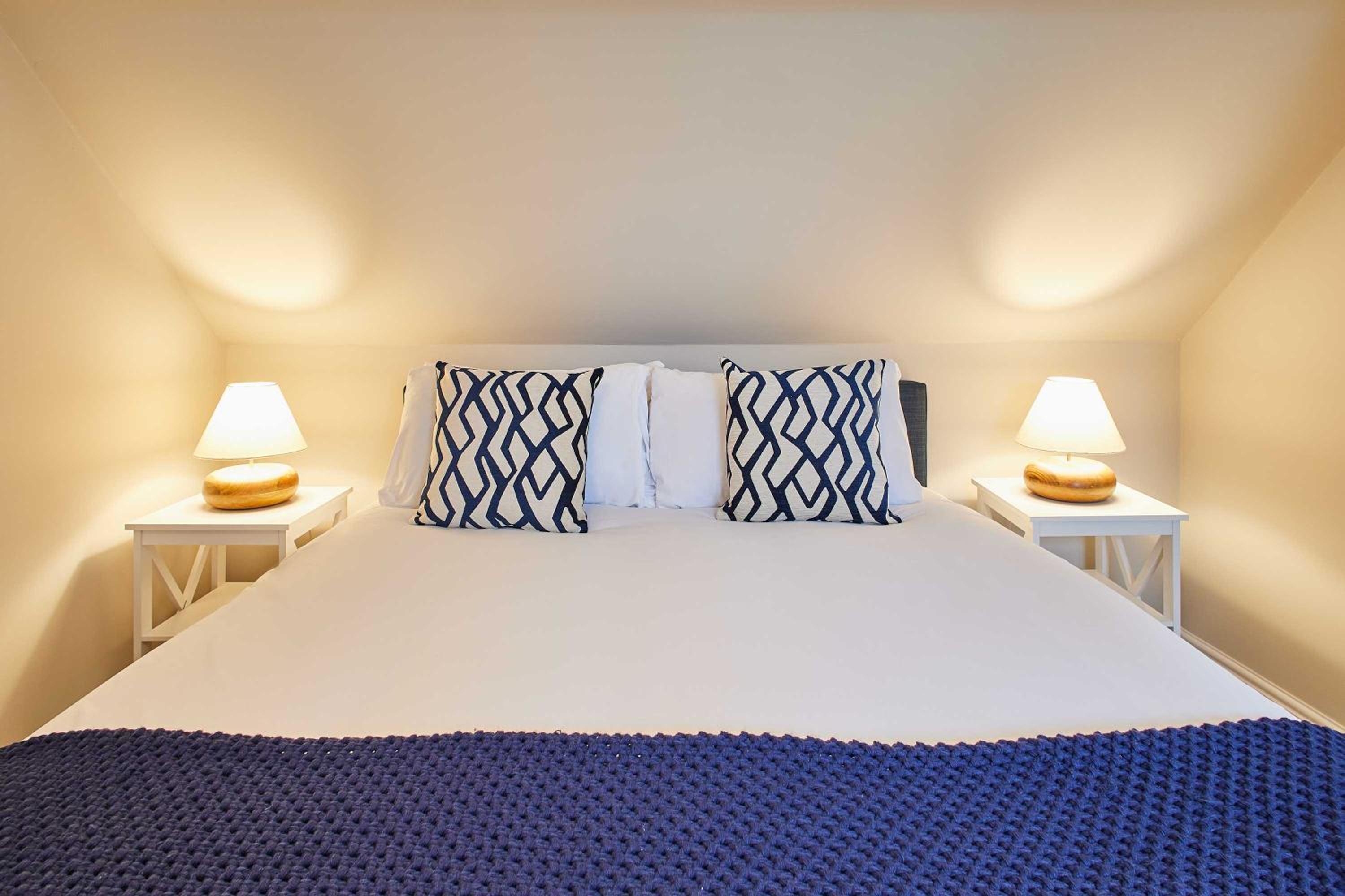 Host & Stay - Esk View view 3