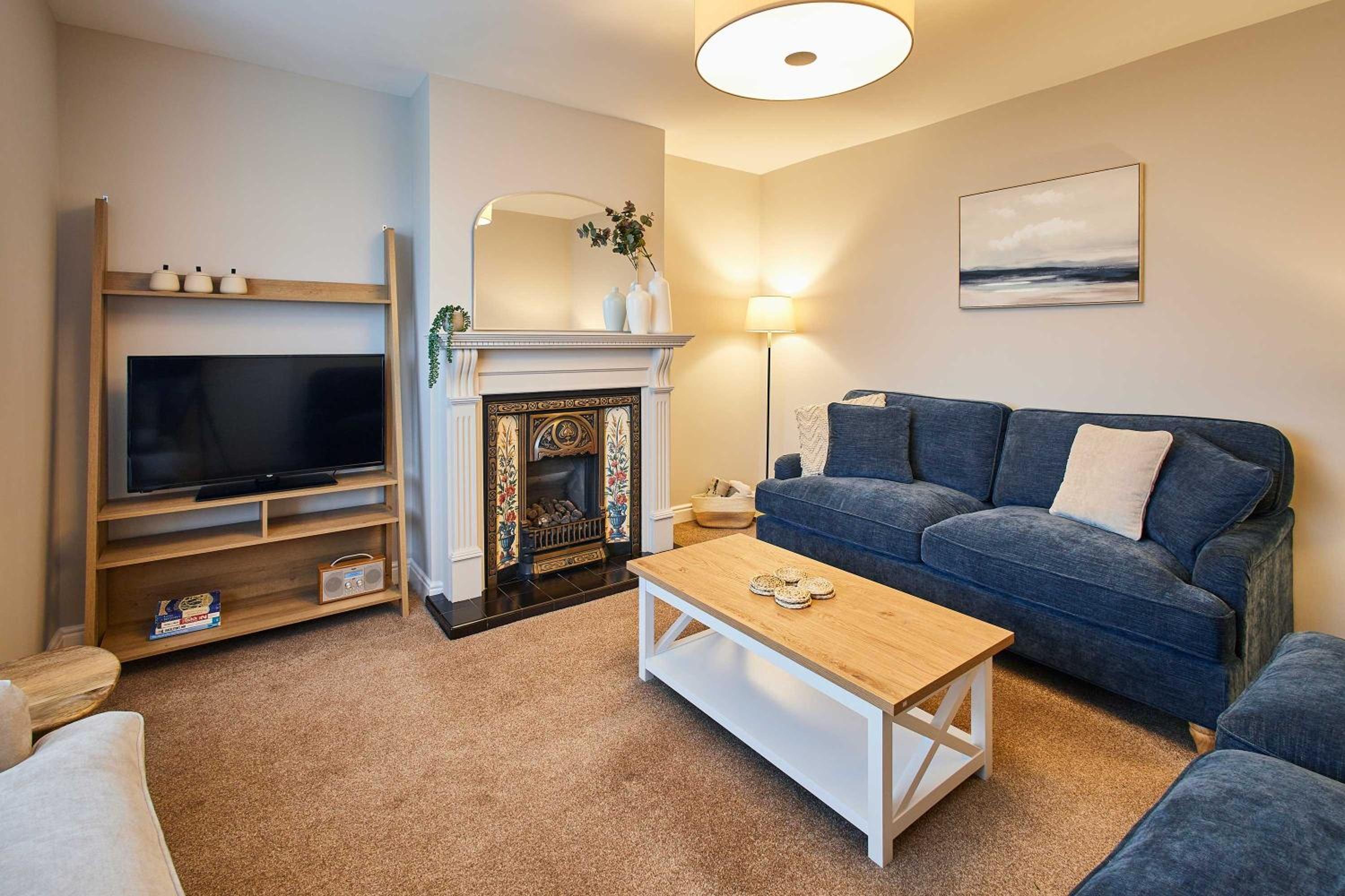 Host & Stay - Esk View view 2