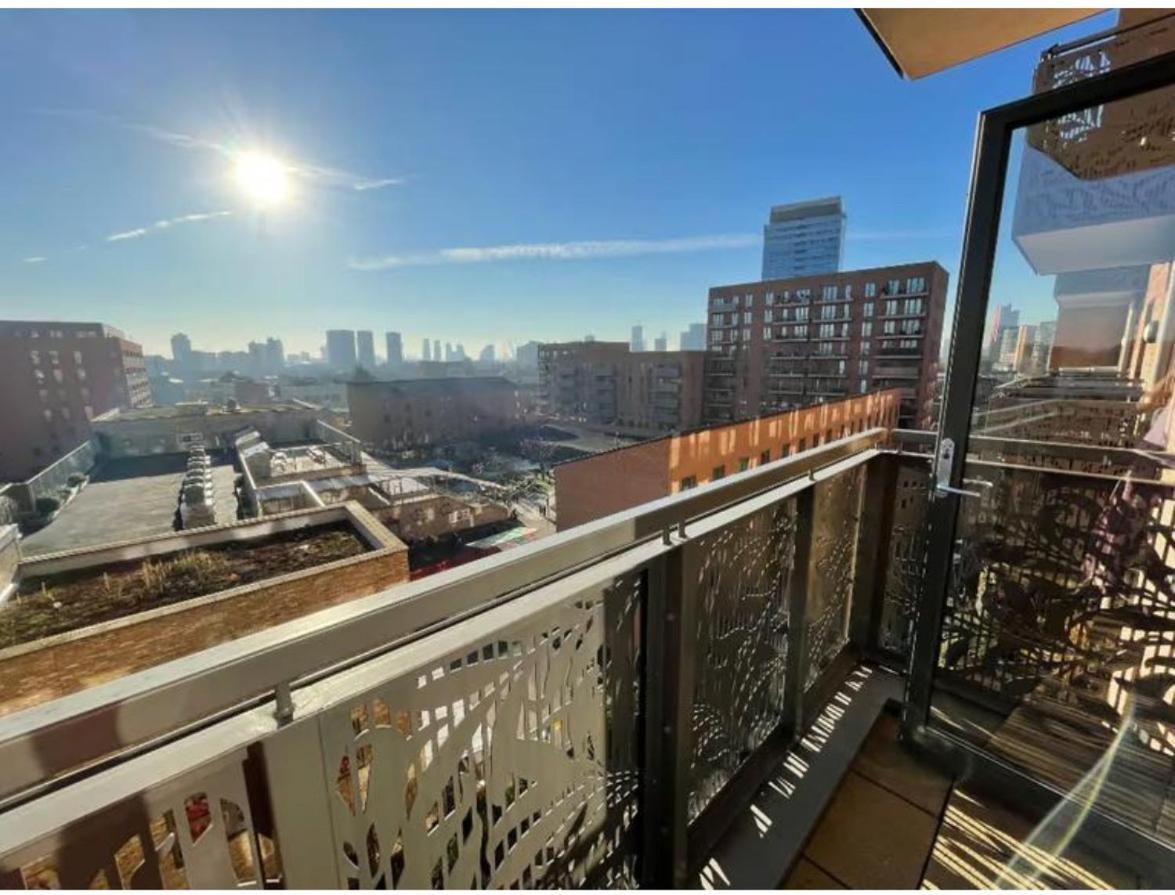 Canning town -2 bed Luxury Apartment