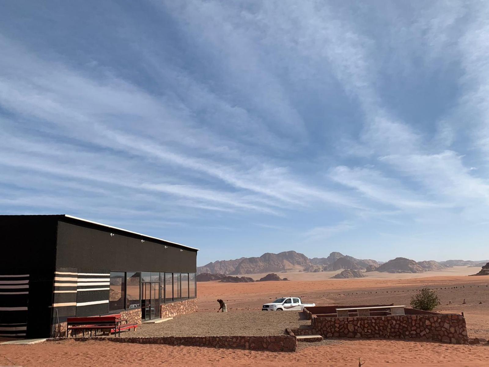 Desert dream march view 3