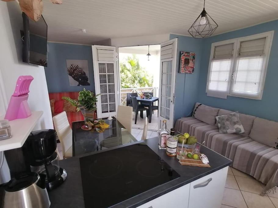 Sympathique appartement, les pieds dans l'eau