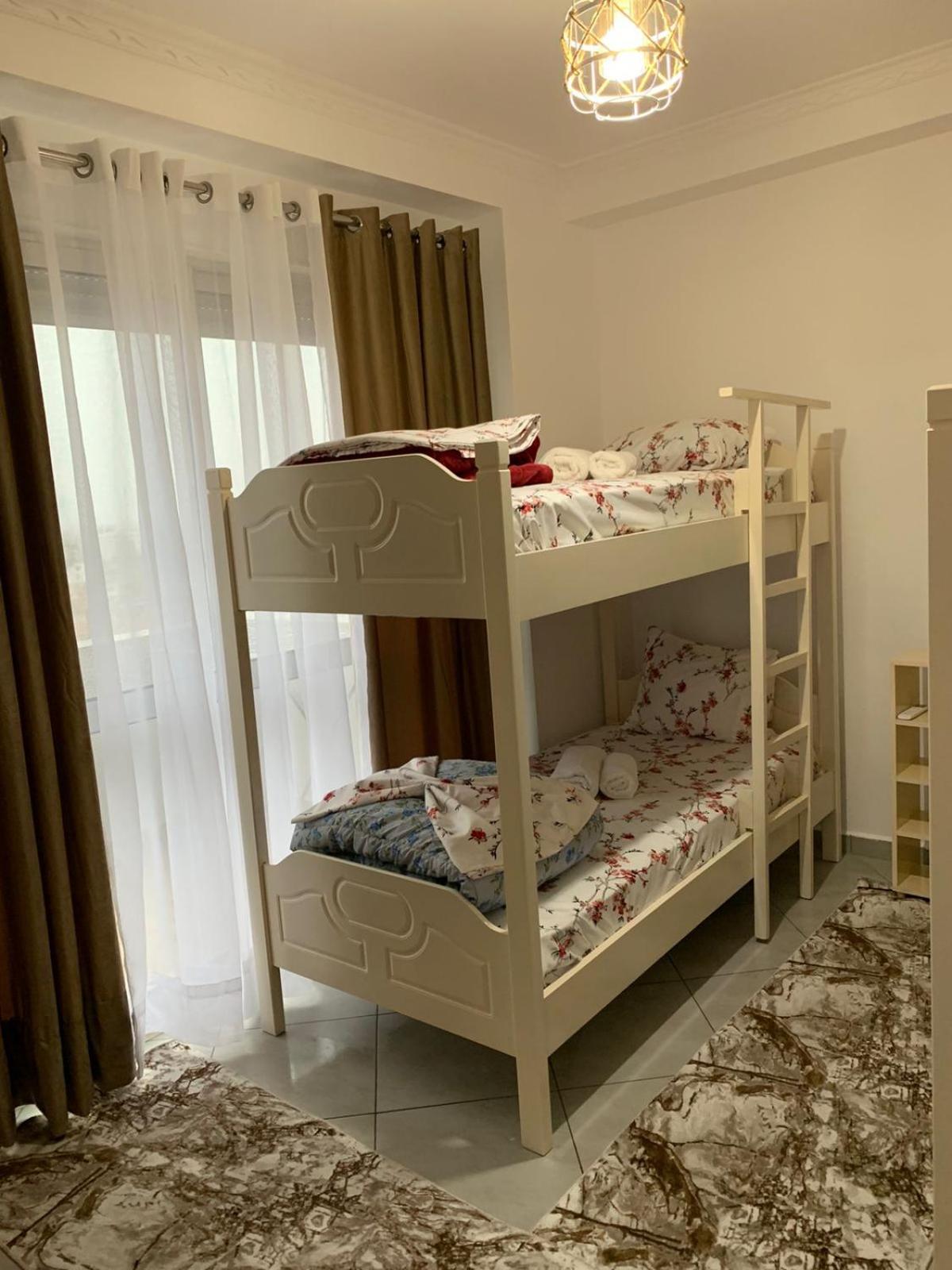 Ridi's Comfort Apartment 2