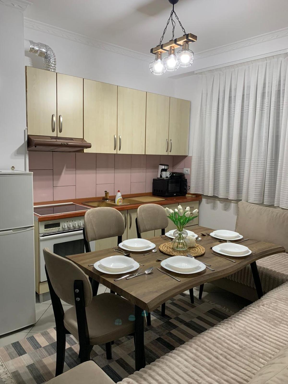 Ridi's Comfort Apartment 2