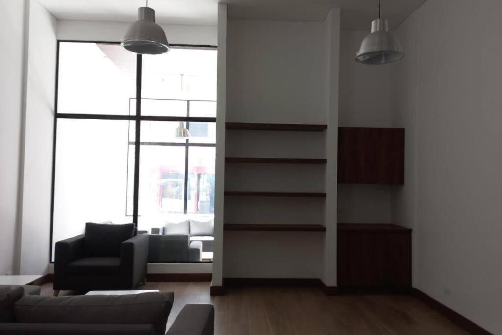 Aparta Estudio Moderno Nuevo-Edilberto&Karen