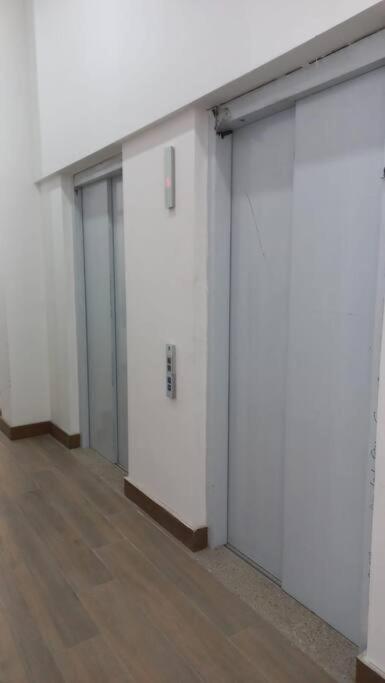 Aparta Estudio Moderno Nuevo-Edilberto&Karen