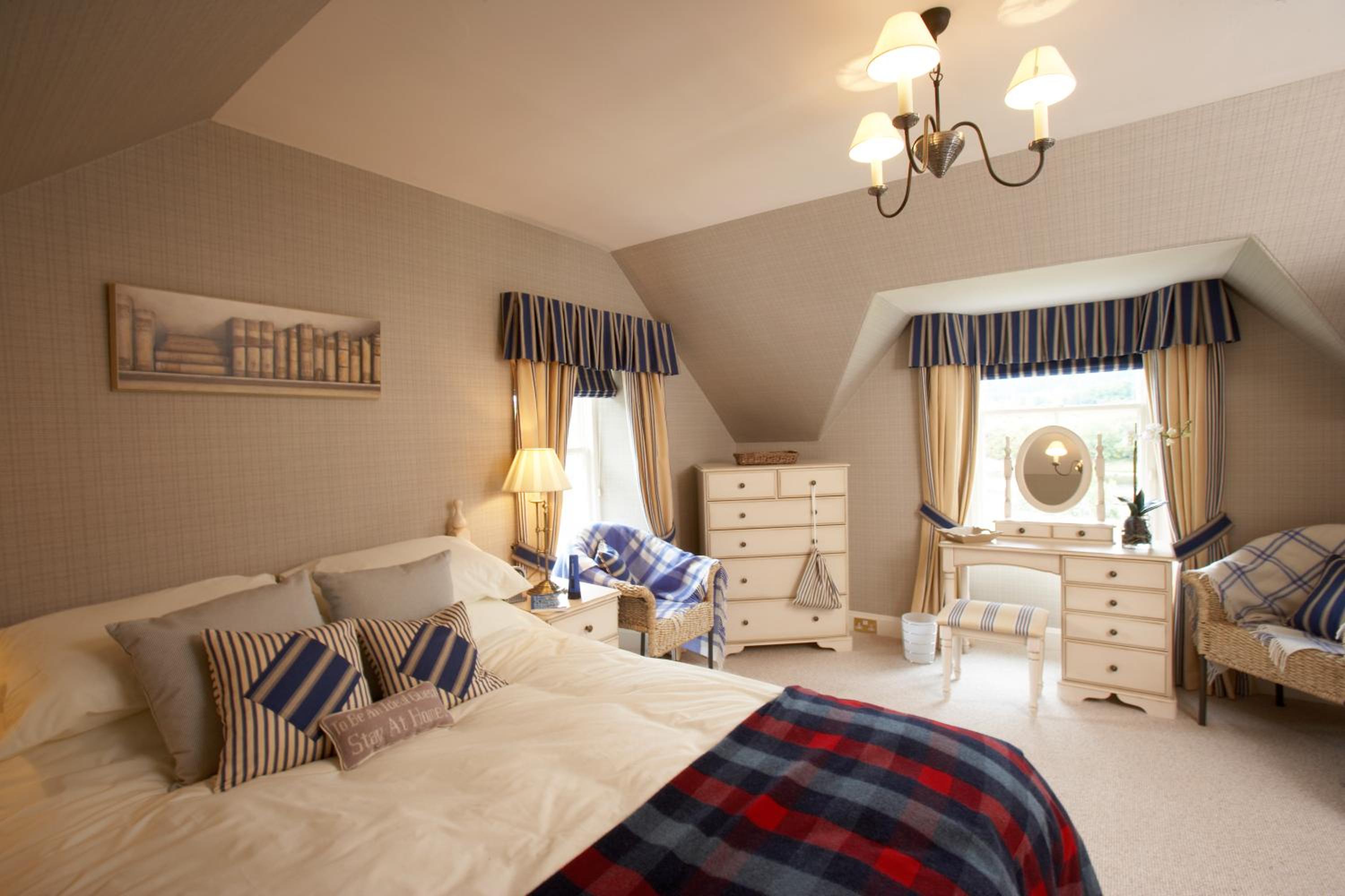 Ness Castle Lodges