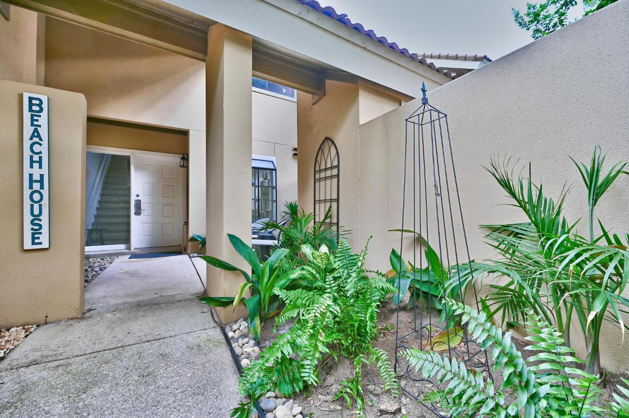 Hotel Beachwalk Villa 5125 - Image 1