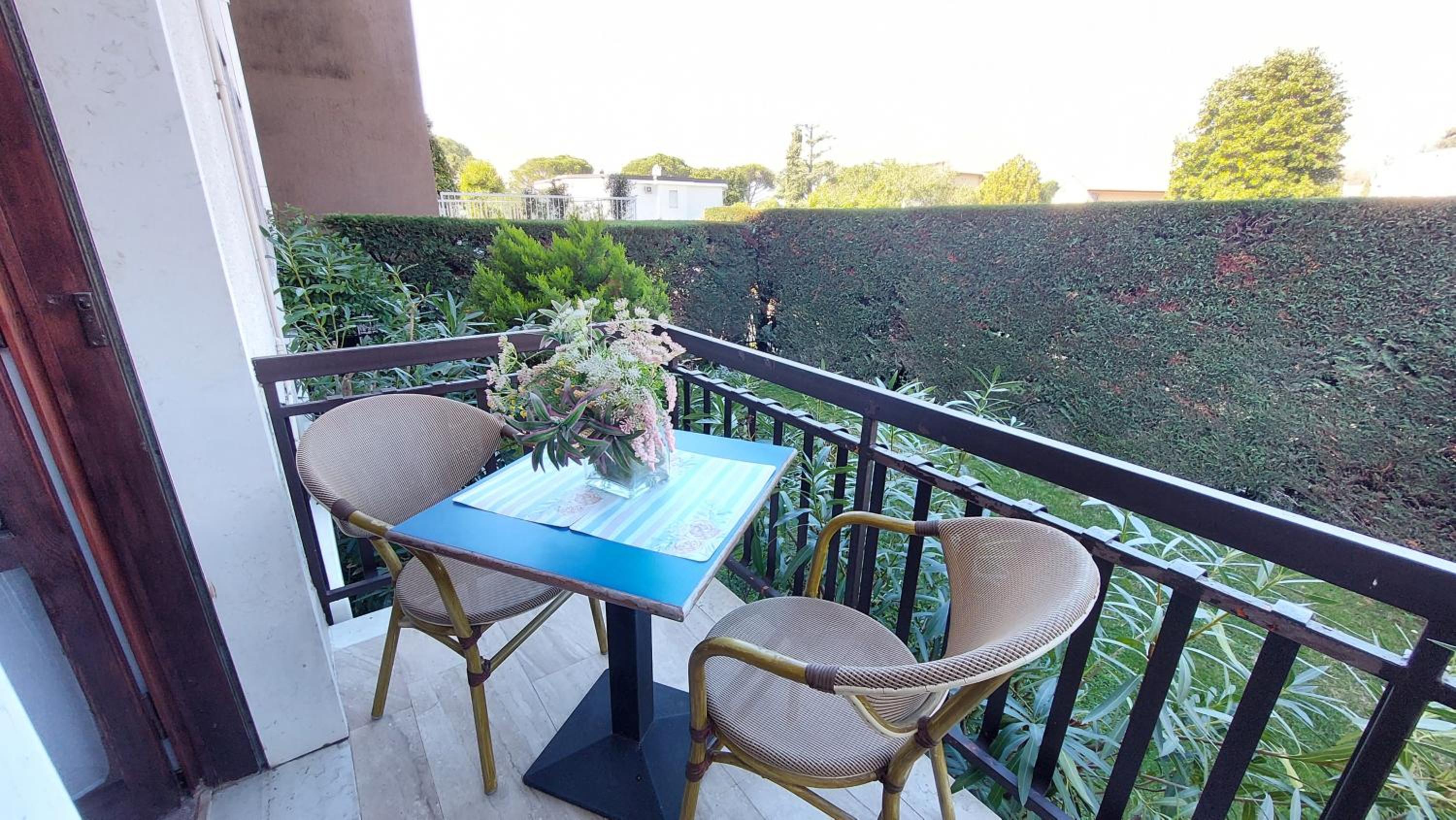 Primula Holiday Apartment - a 50 m dal lago view 2