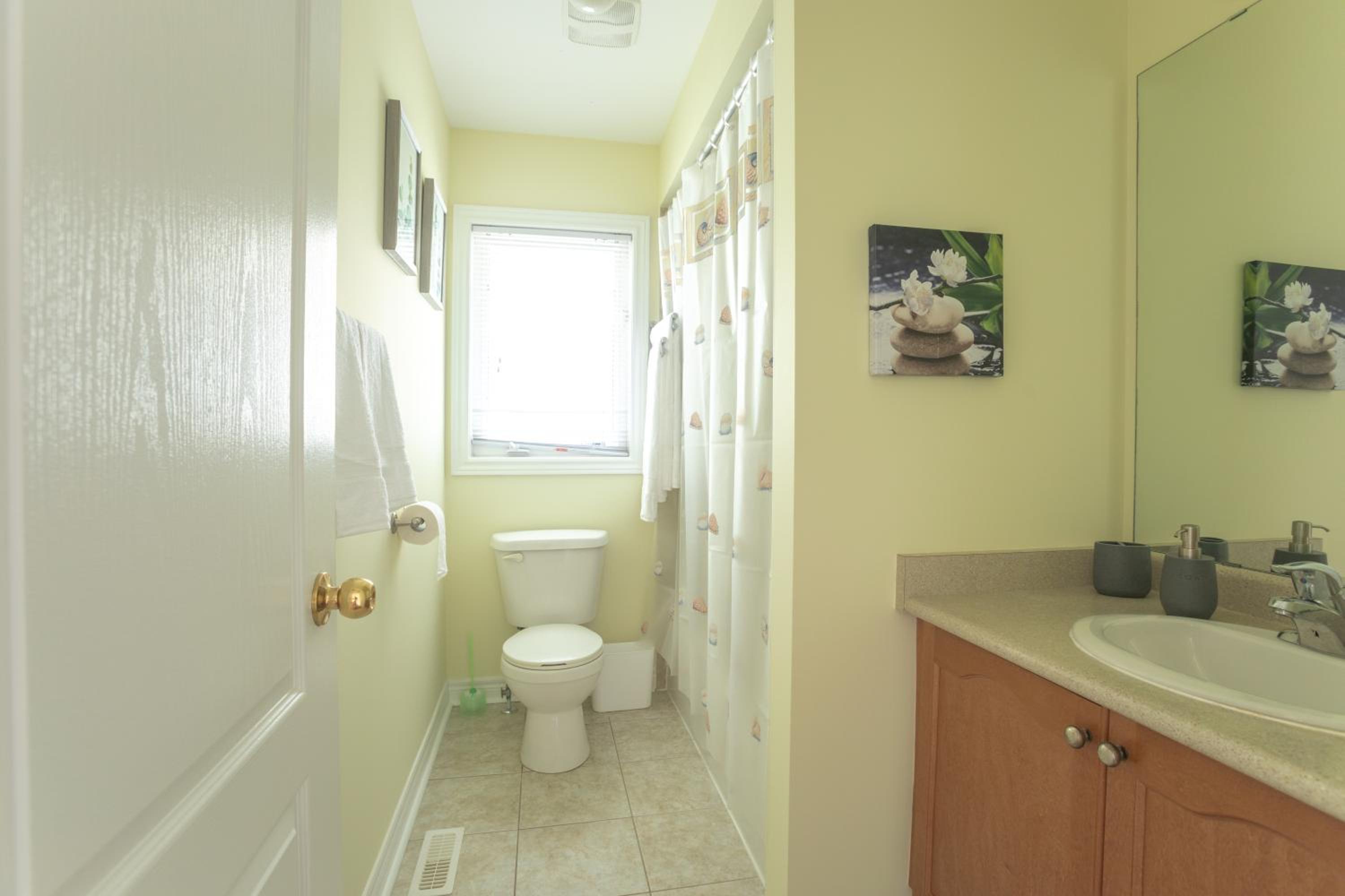 Main Floor Luxury Apartment