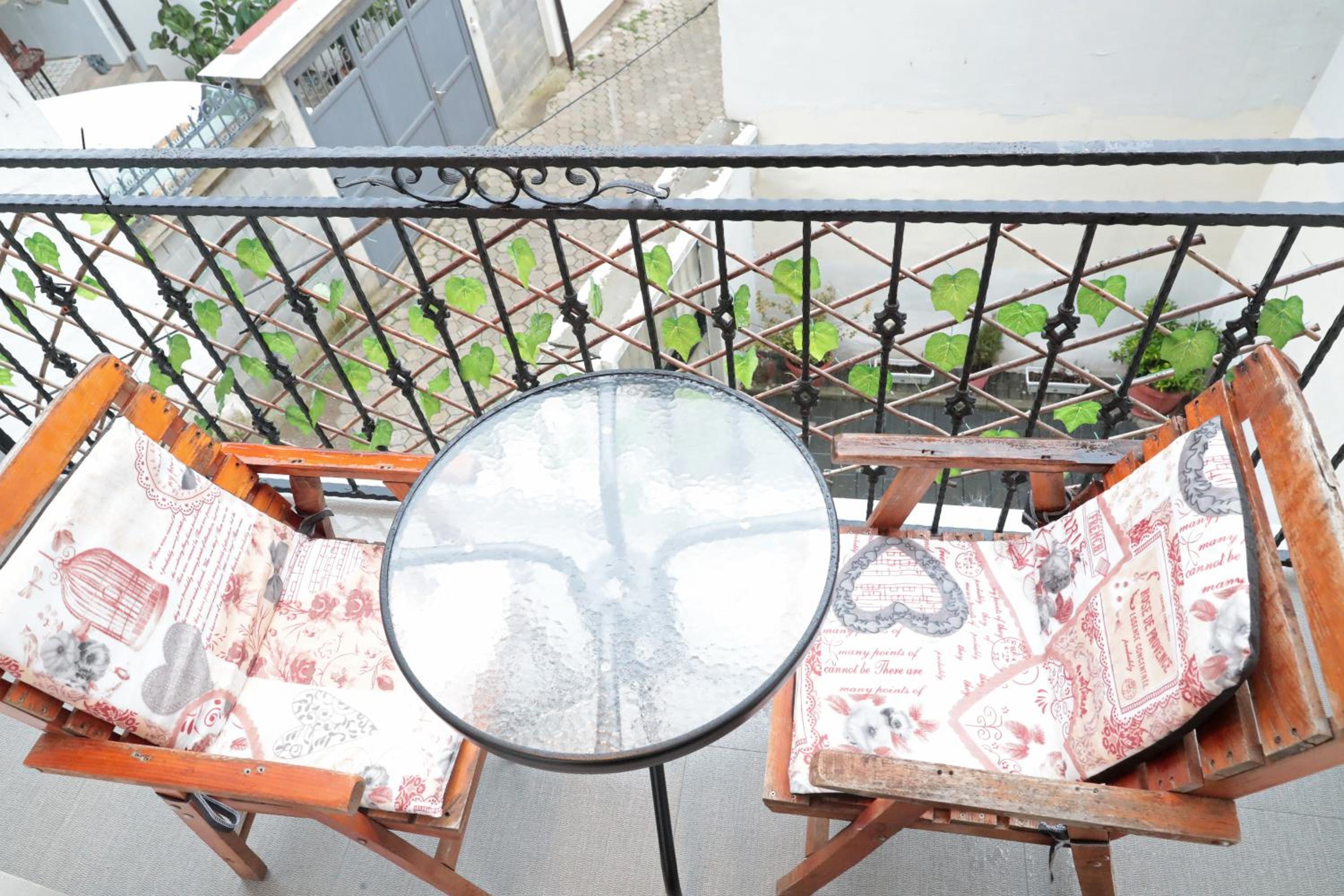 balance & terrace
