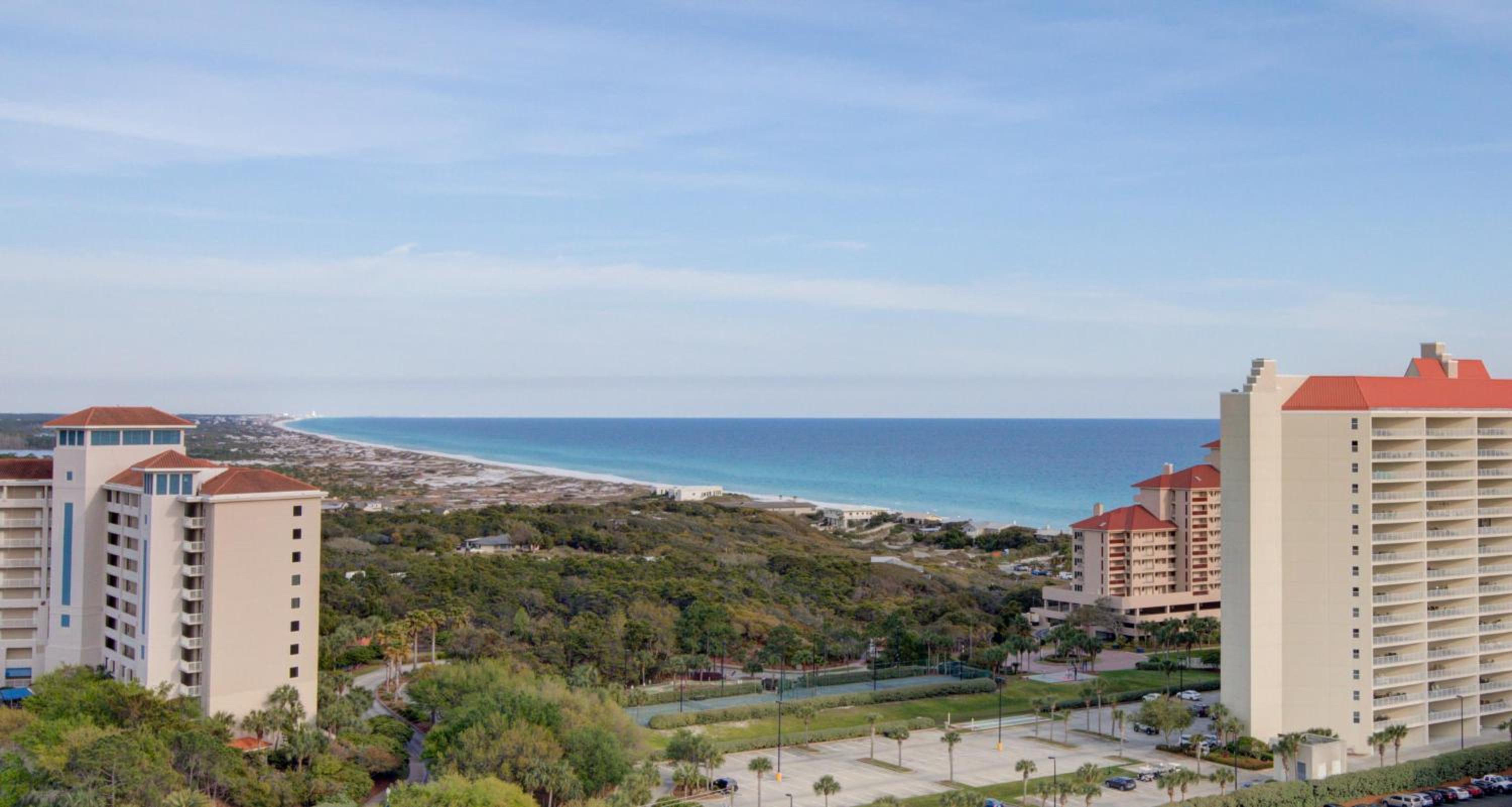 Hotel Luau I 7602/7604