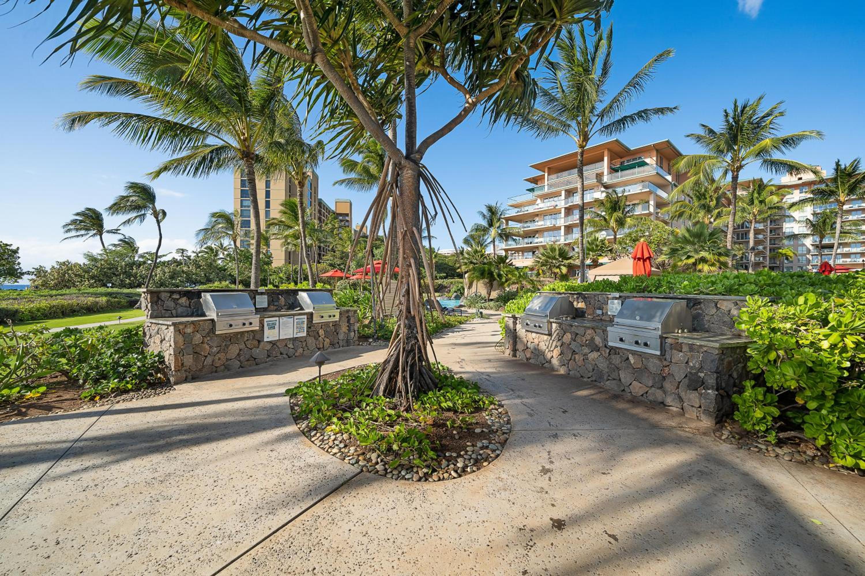 Honua Kai K1024 · HK K1024 Kaanapali Beach Condo Resort Living R