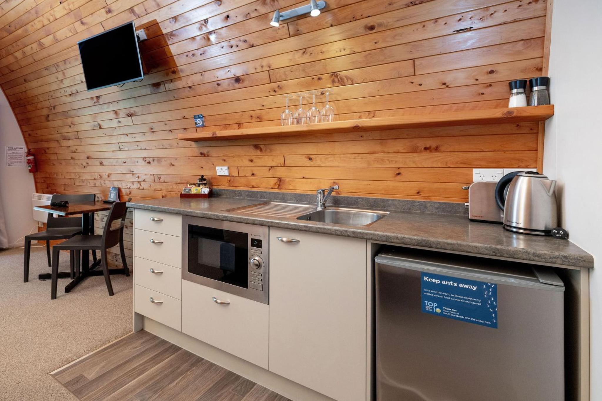 Hot Water Beach TOP 10 Holiday Park