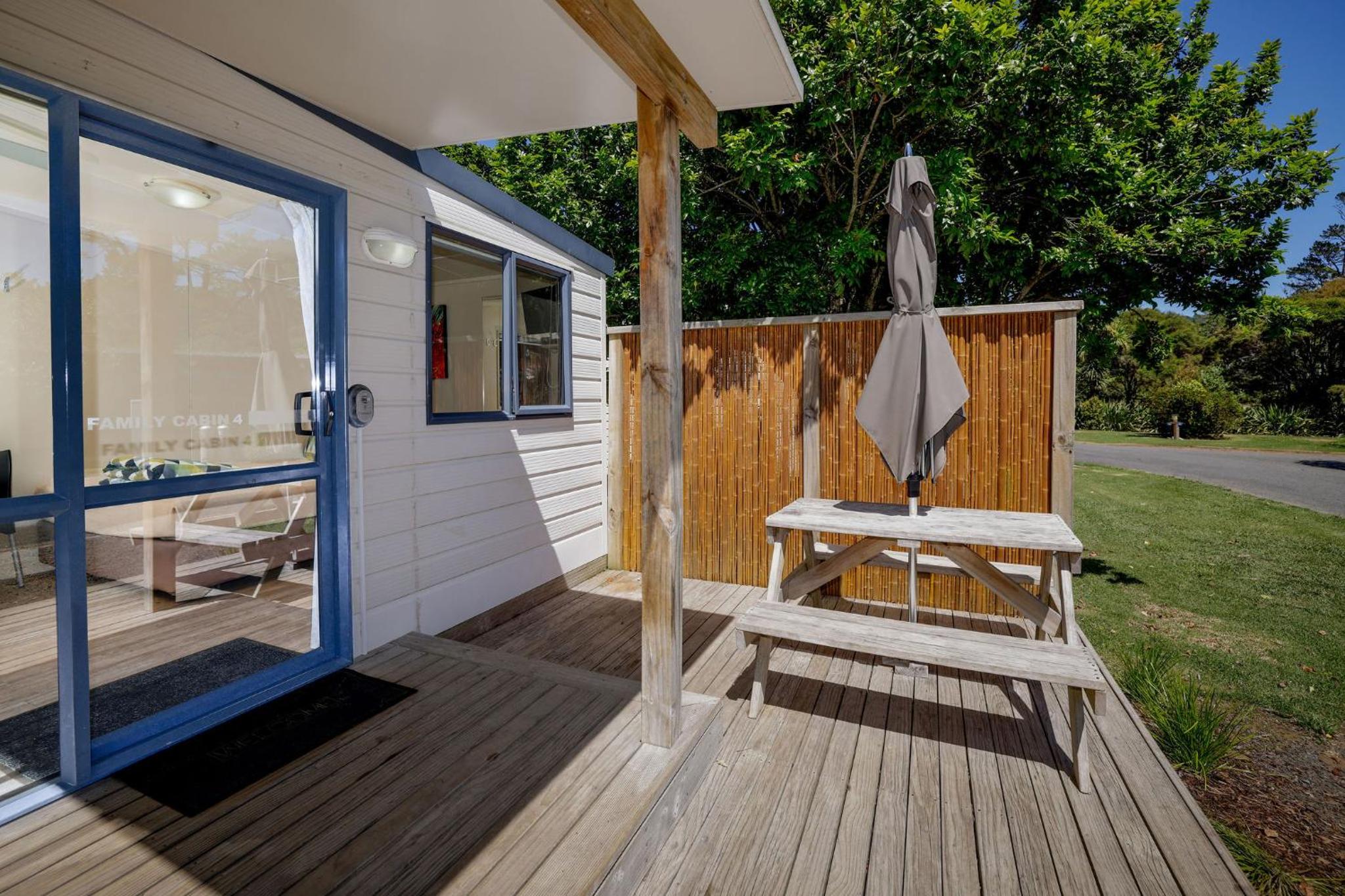 Hot Water Beach TOP 10 Holiday Park