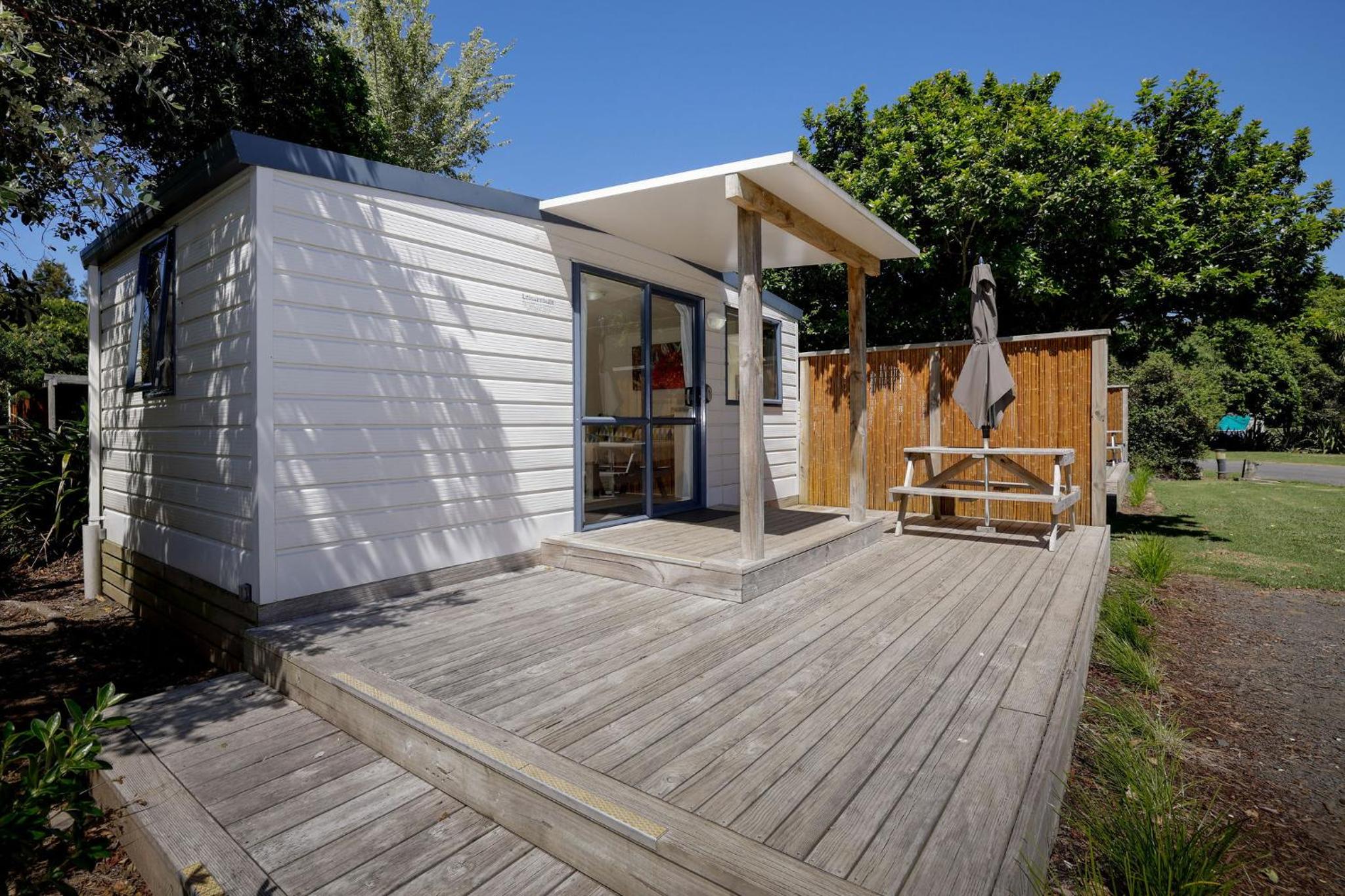 Hot Water Beach TOP 10 Holiday Park