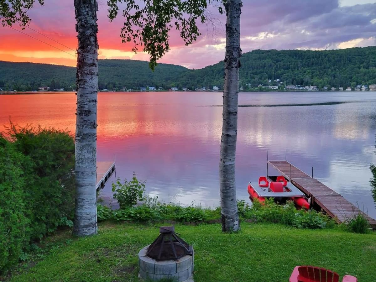 FRONT LAKE hot tub with sunset ski and slide 8p