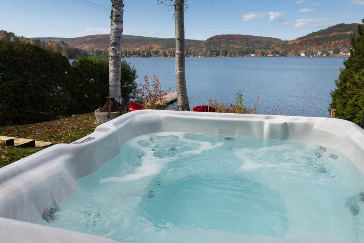 FRONT LAKE hot tub with sunset ski and slide 8p