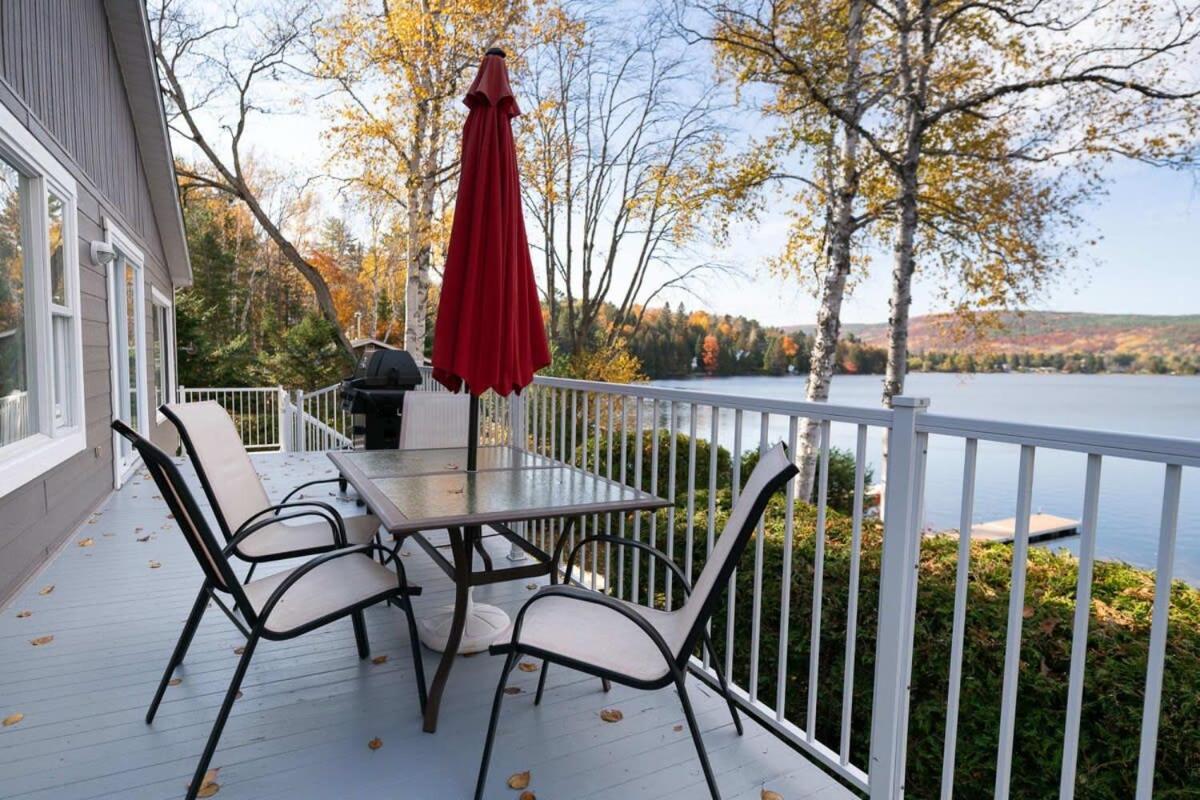 FRONT LAKE hot tub with sunset ski and slide 8p