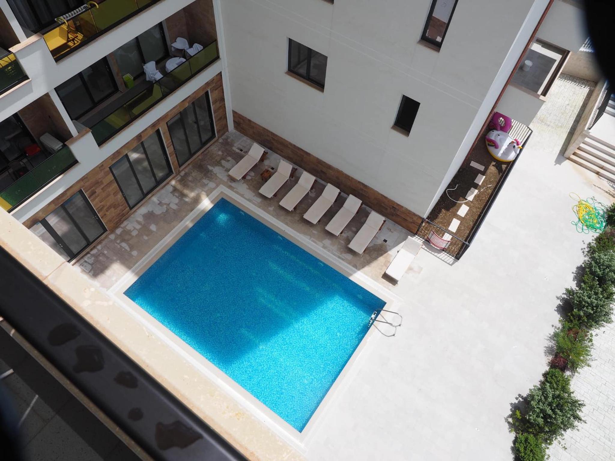 oli golden beach residence