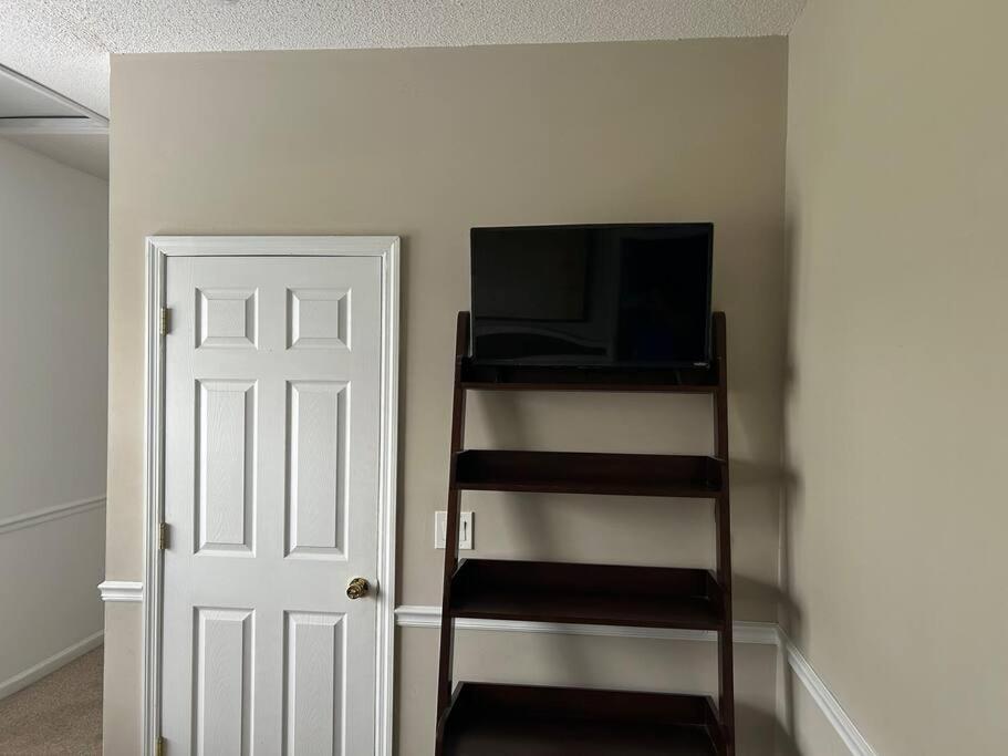 Marsh Apartment