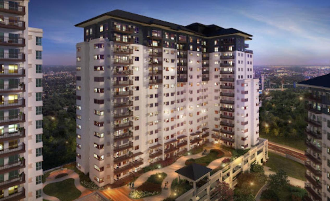 Casa de Guapo - AYALA Serin East Taal View Condo view 4