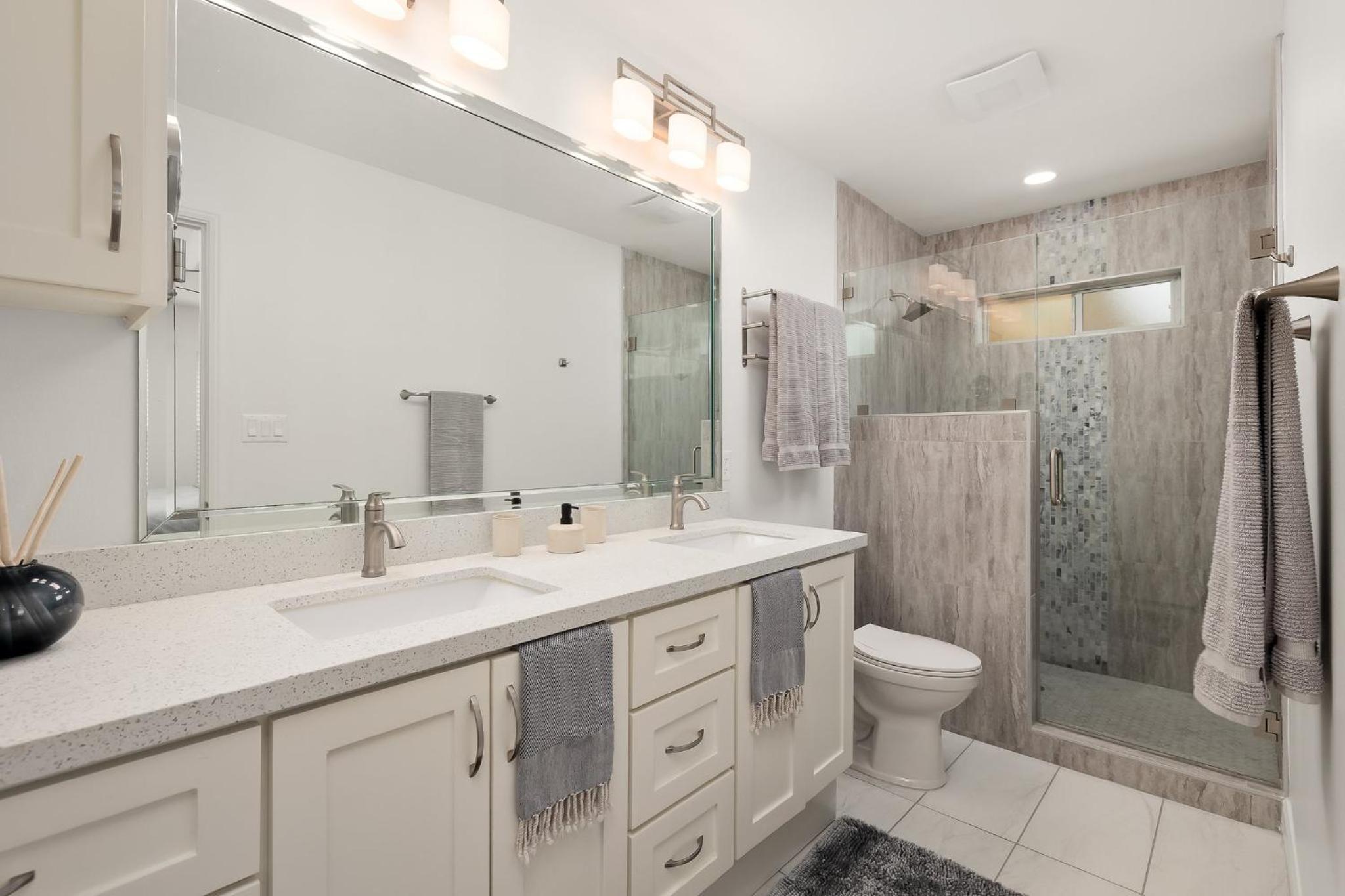 Charming Home in Downtown McAllen view 2