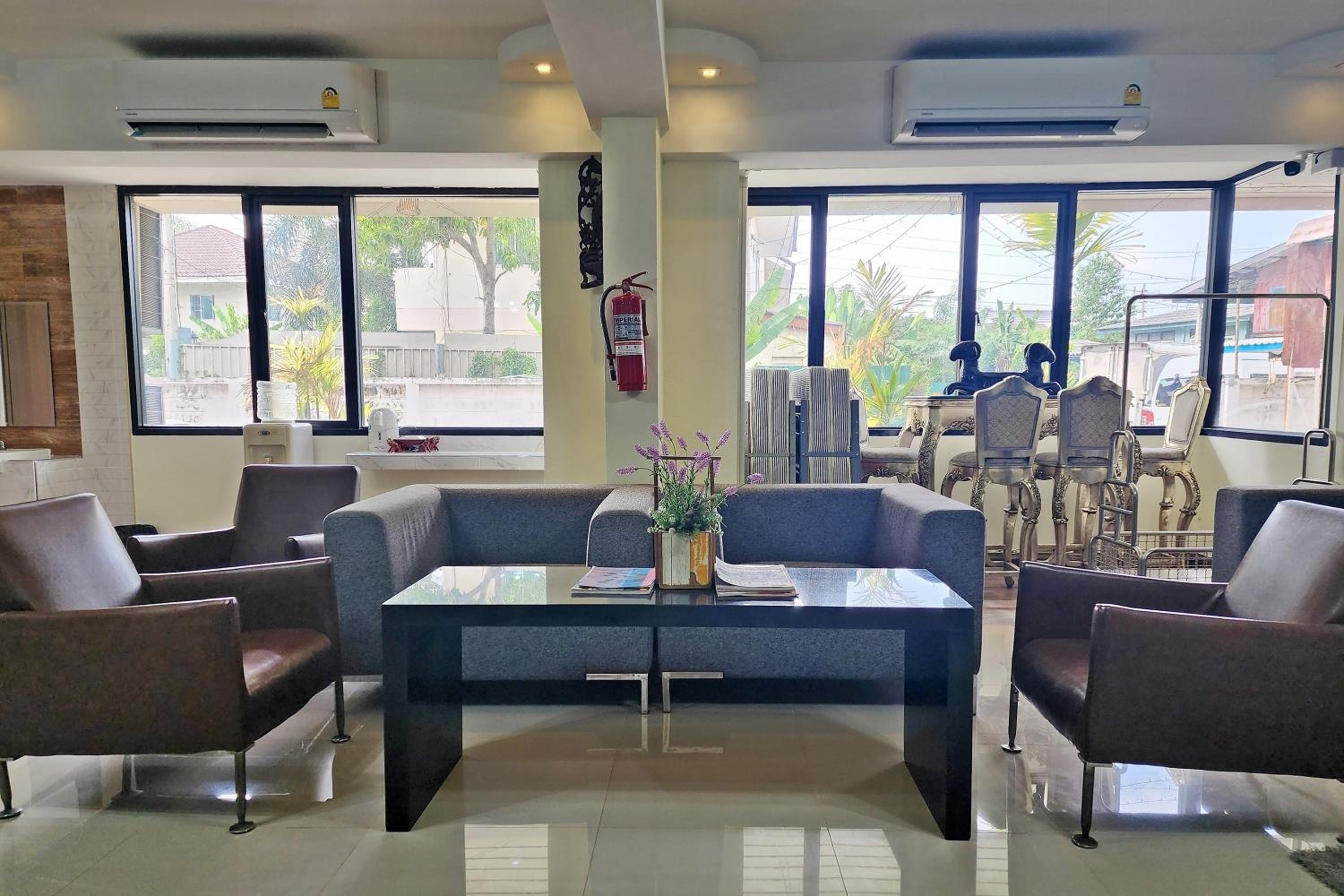 Kim Hotel At Bangplong view 3