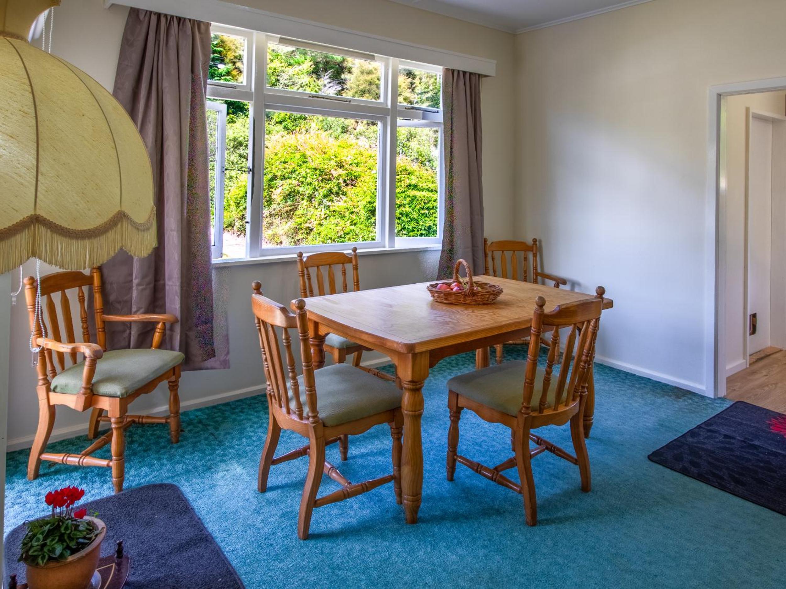 Kauri Cottage - Marahau Holiday Home
