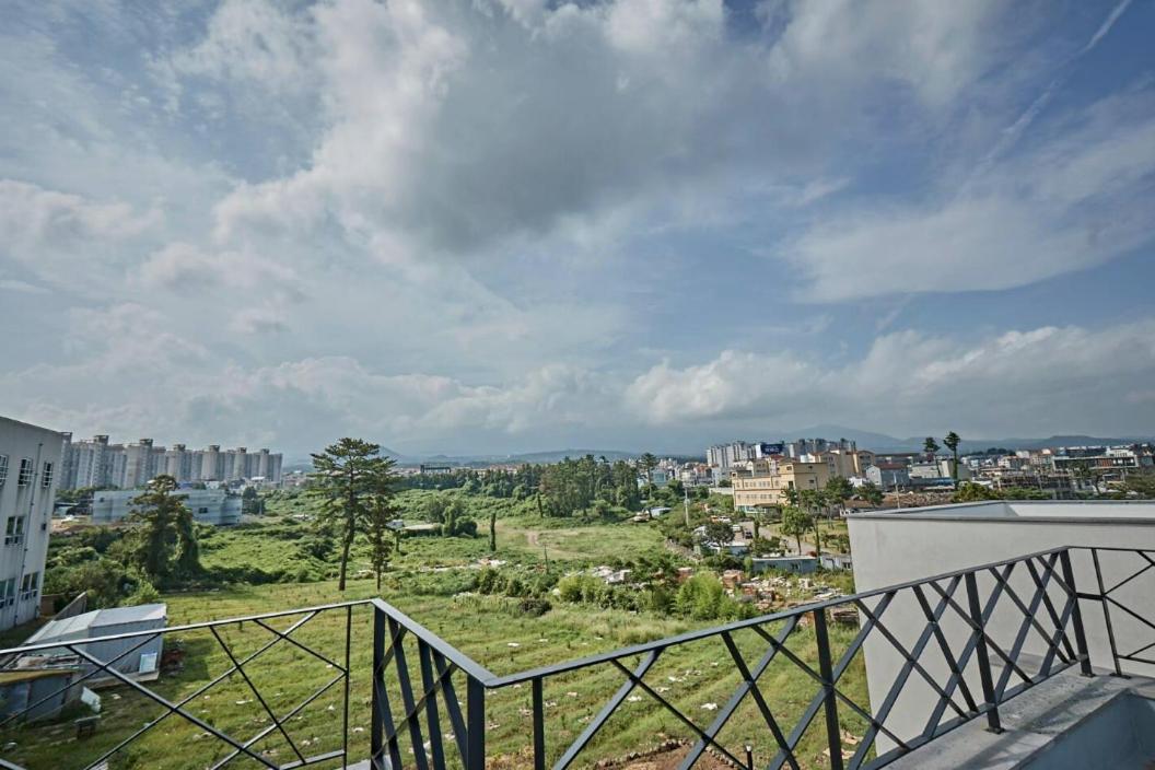 Ara Stay Pension view 2