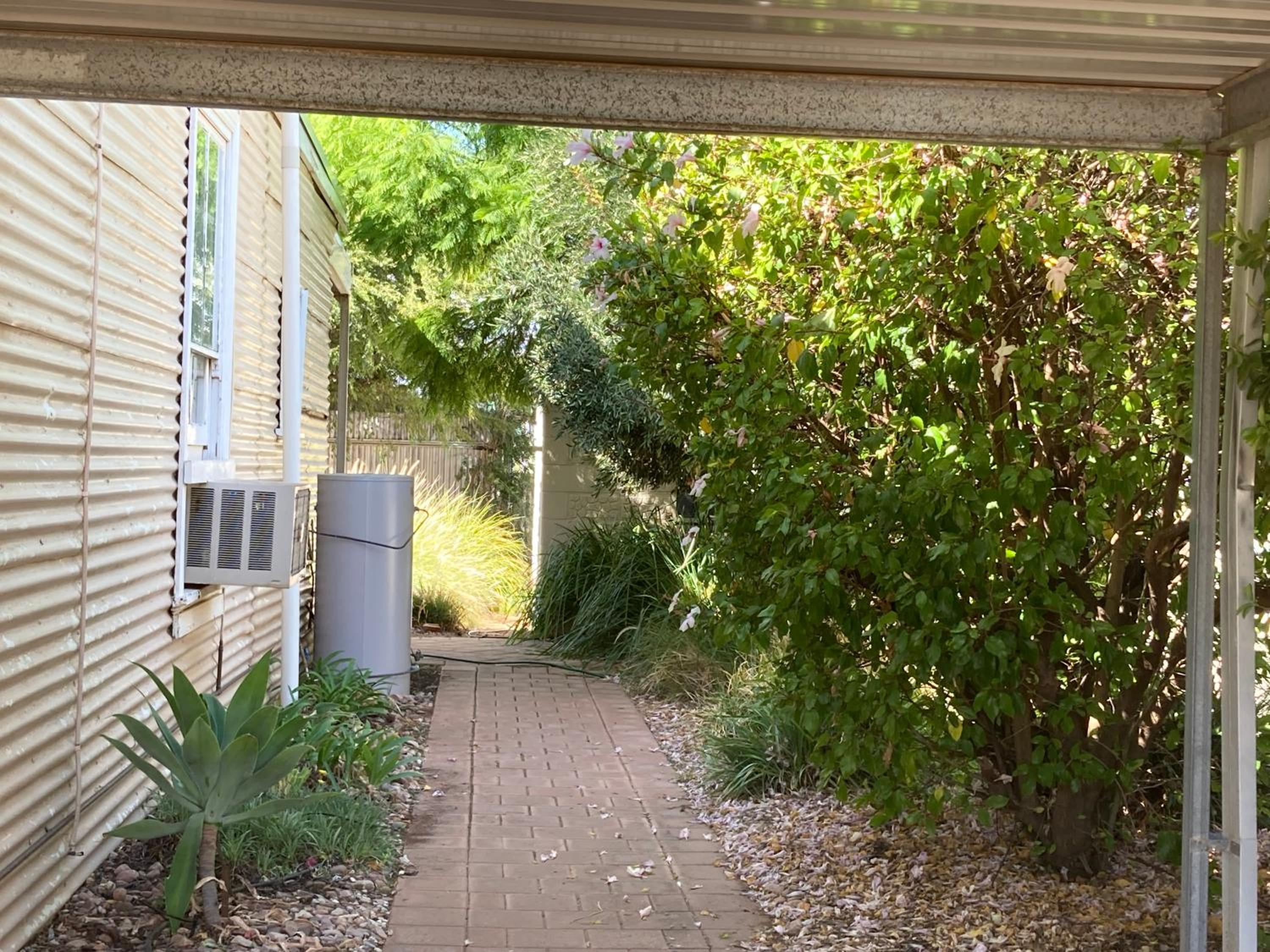 Maeville Cottage