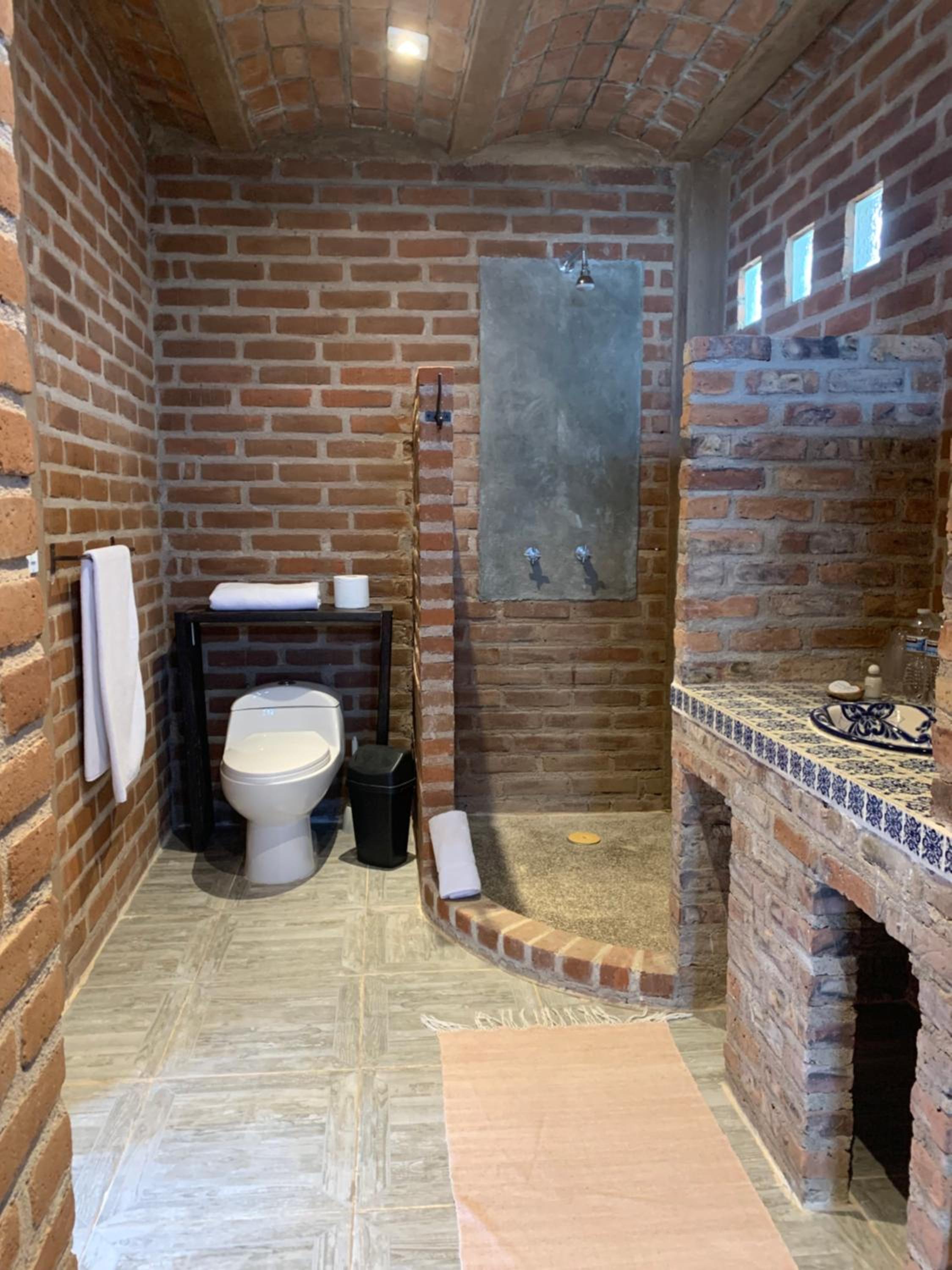 Photo 16