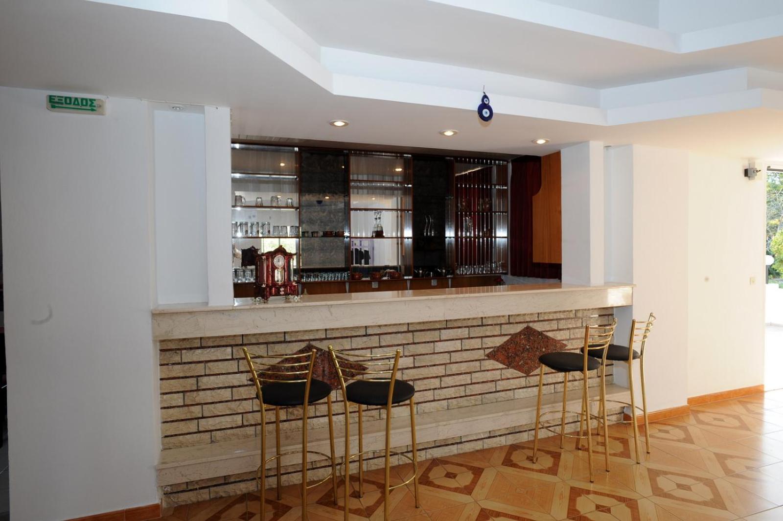 Villa Paradisos Archangelos