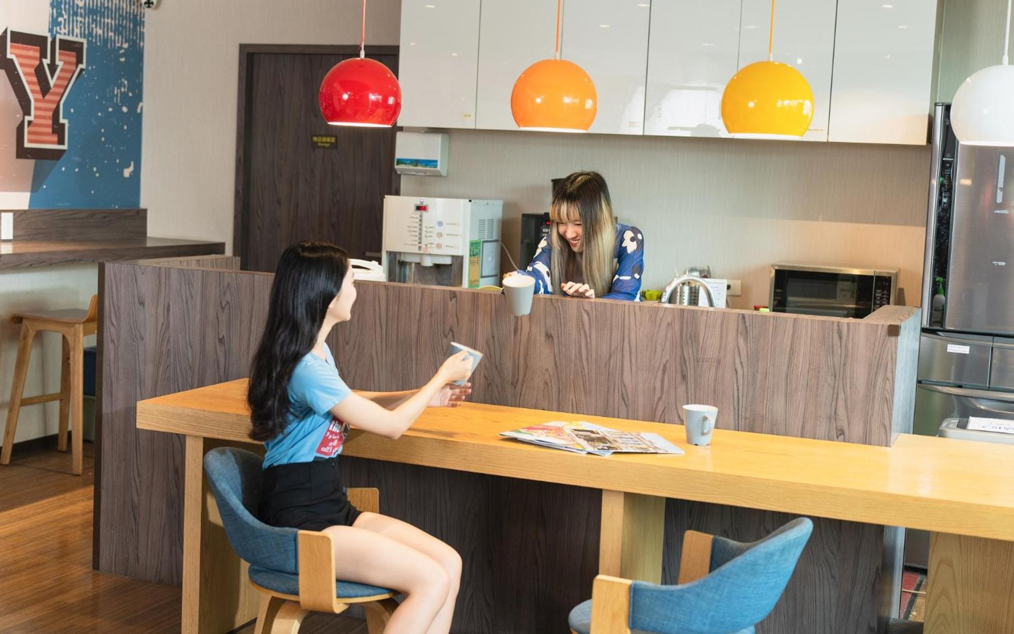 Park City Inn & Hostel