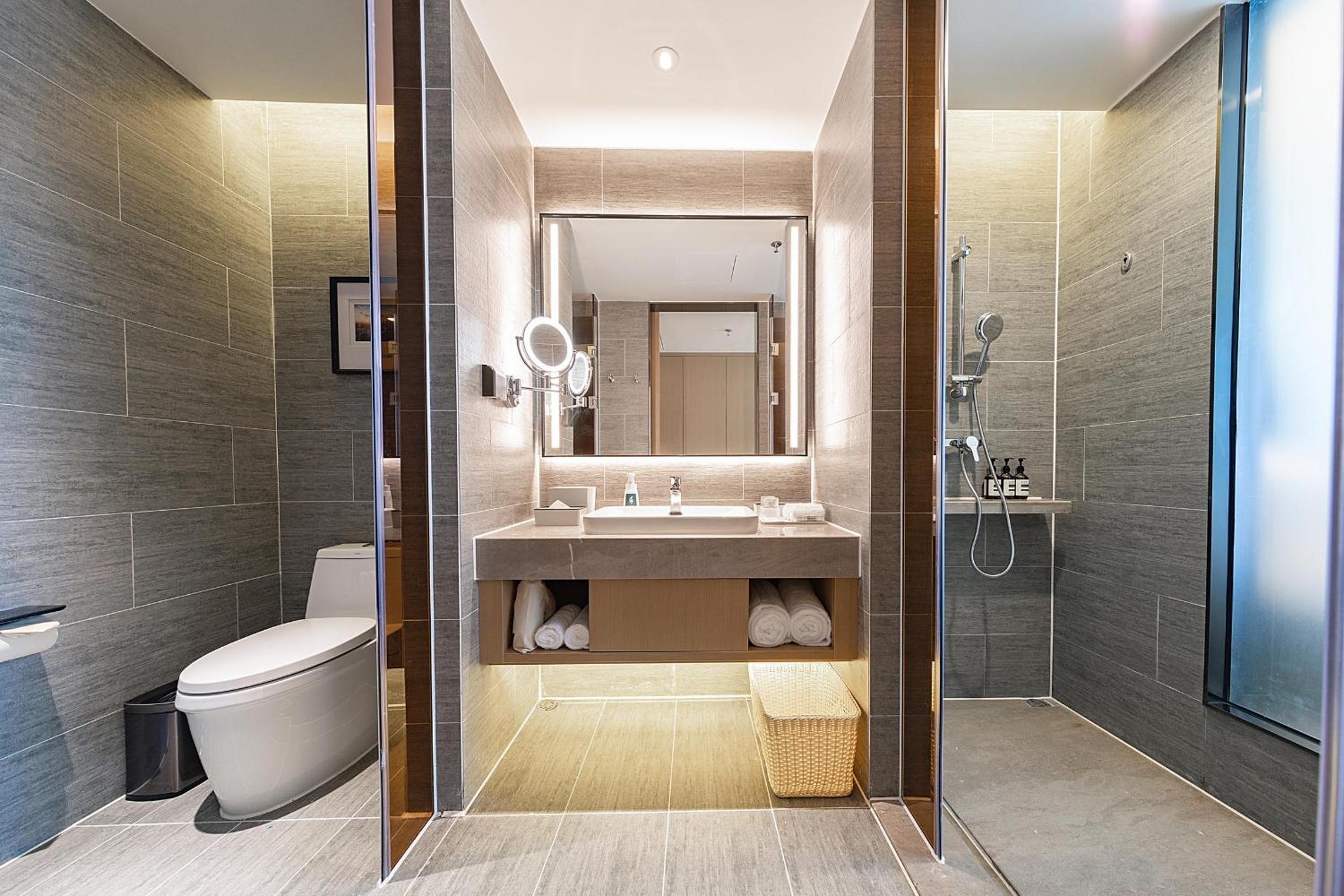 Atour Hotel Zhongshan Ancient Town Huayi Plaza