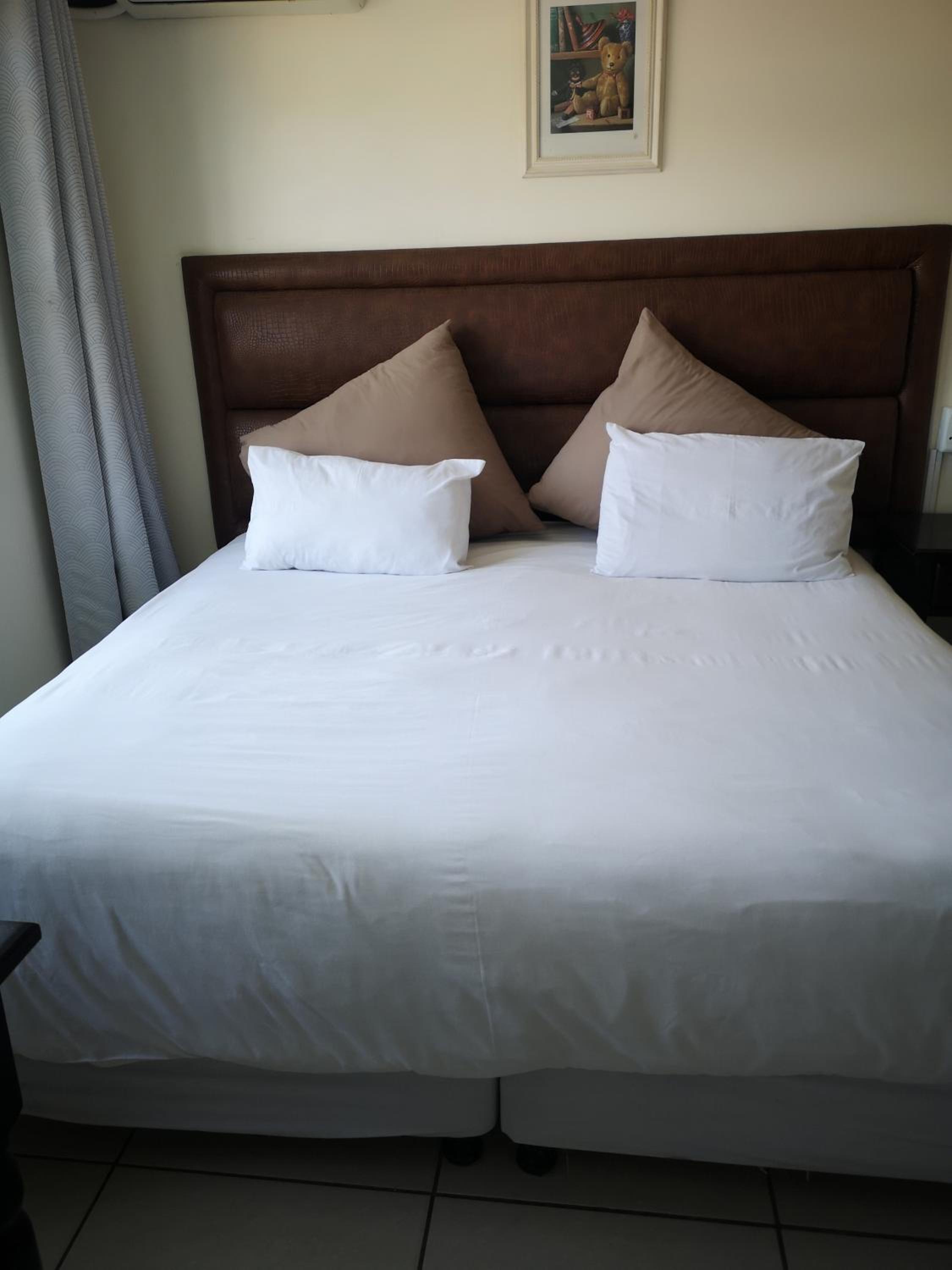 Dolphin Coast B&B / Self catering view 5