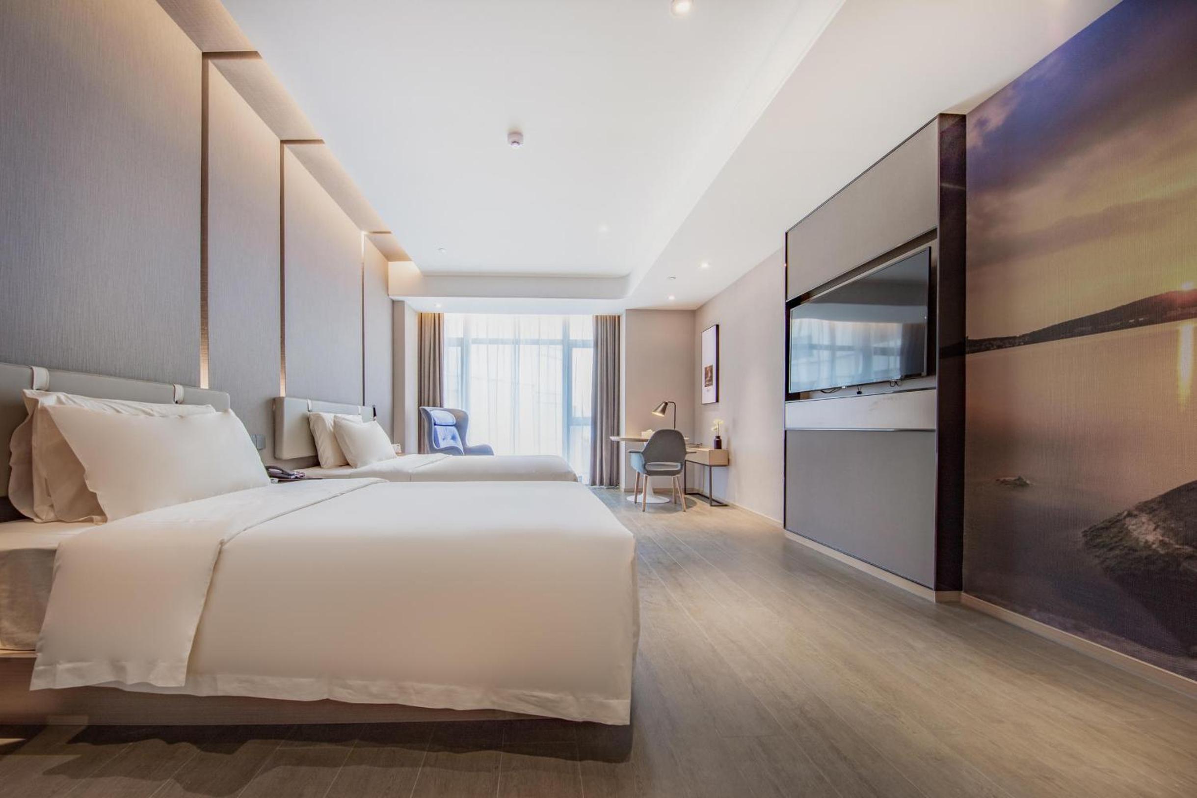 Atour Hotel Ningbo Yinzhou Wanda Mingzhouli