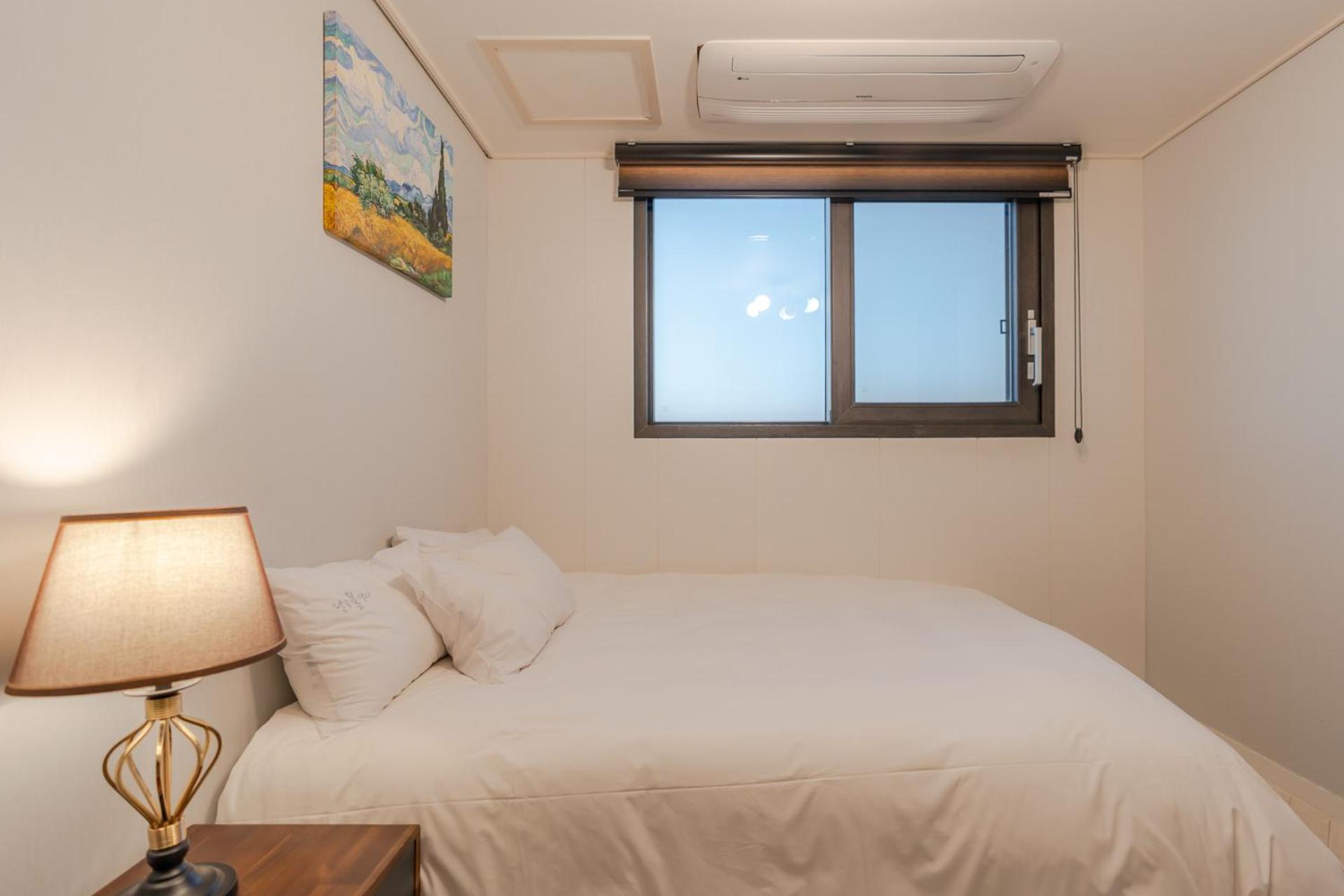 Jeju Dalcom Pool Villa view 3