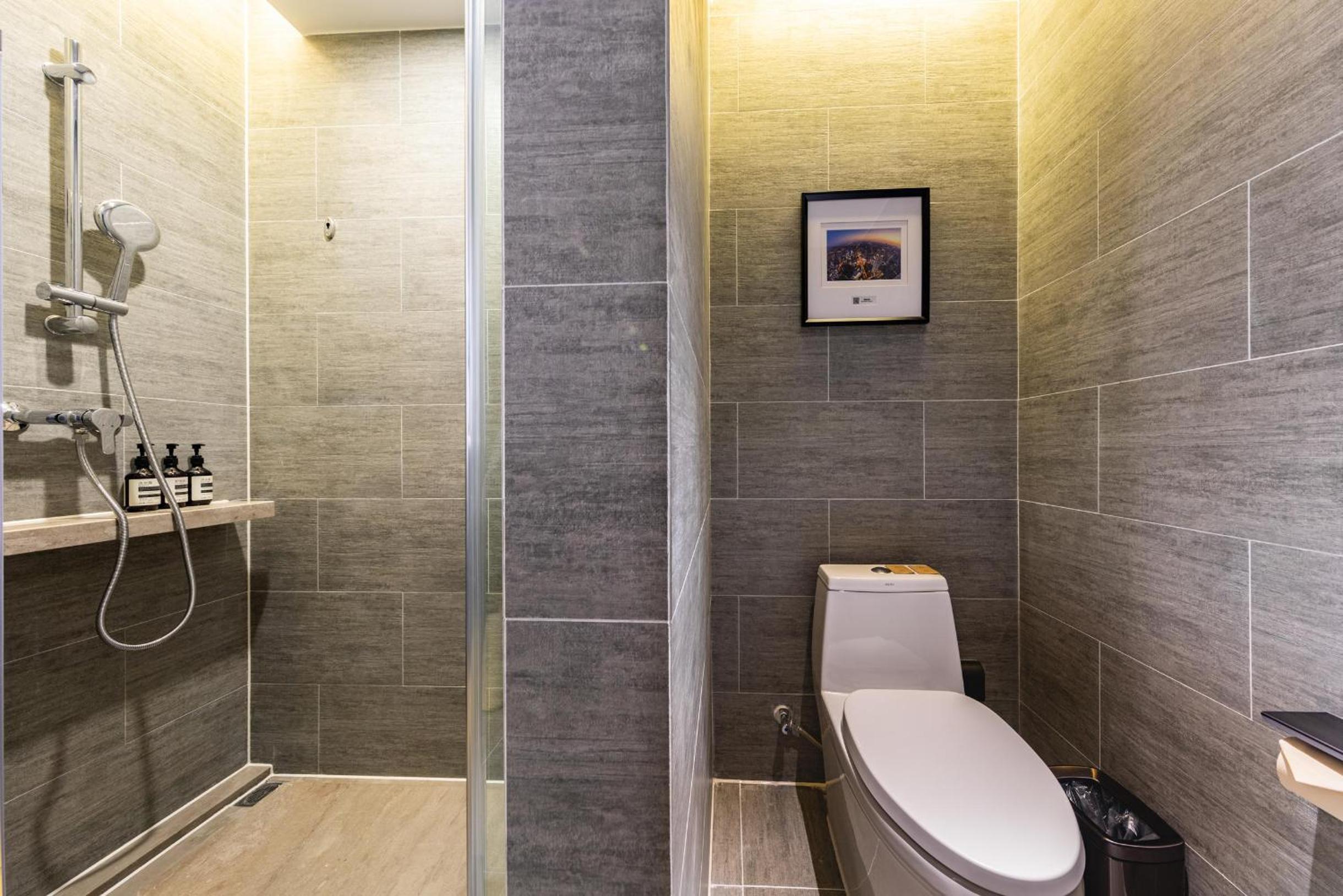 Atour Hotel Zhongshan Ancient Town Huayi Plaza