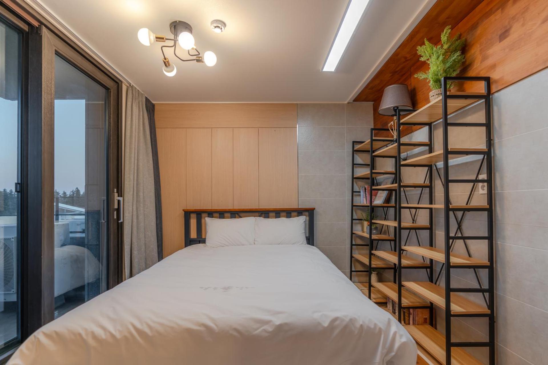 Jeju Dalcom Pool Villa view 4