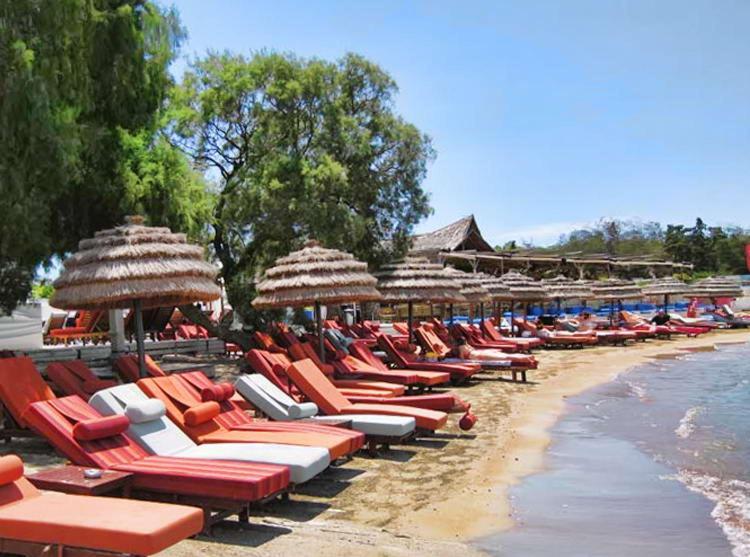 ATHENS Seaside Glyfada suites
