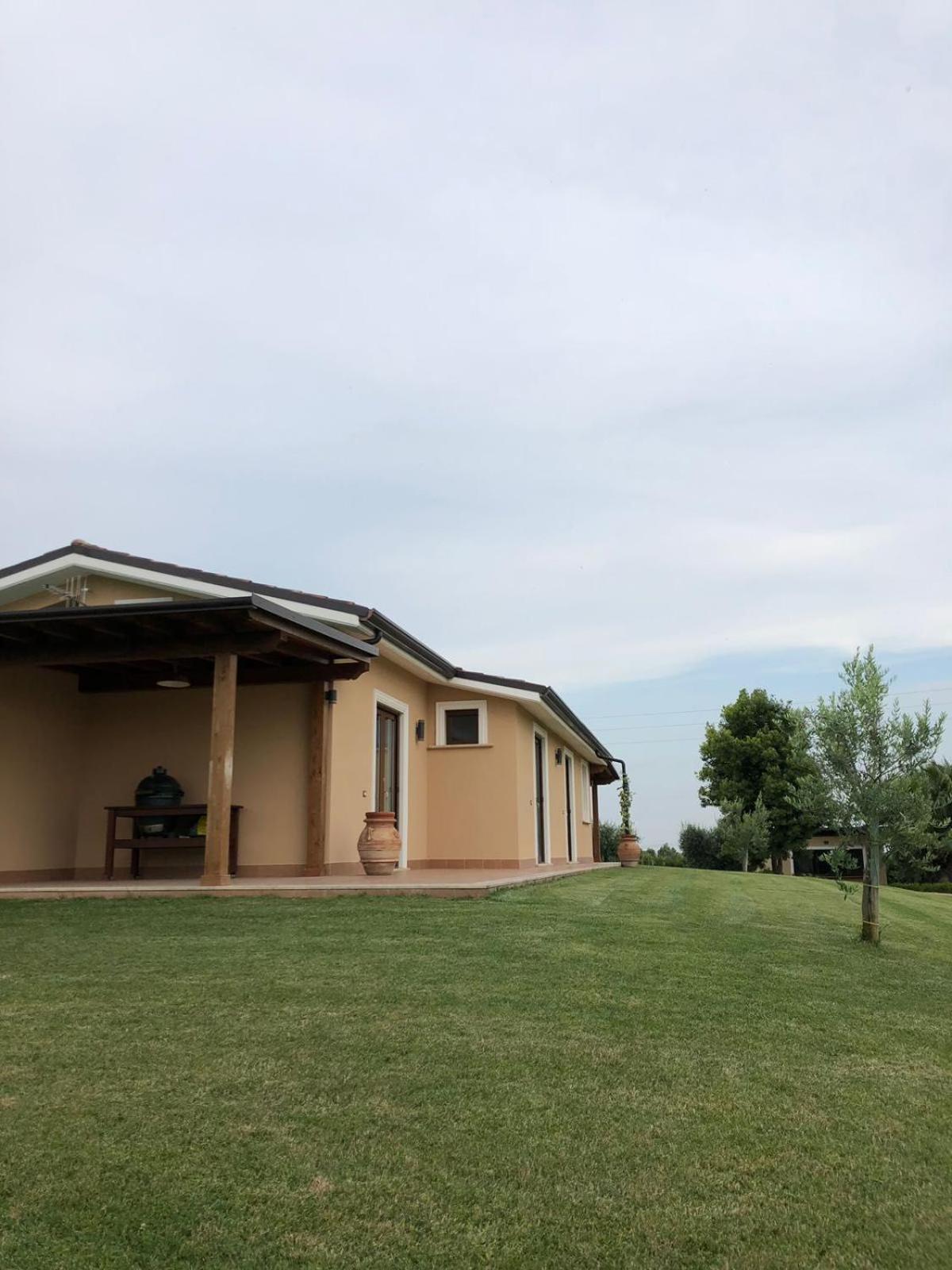Villa Arianna view 2