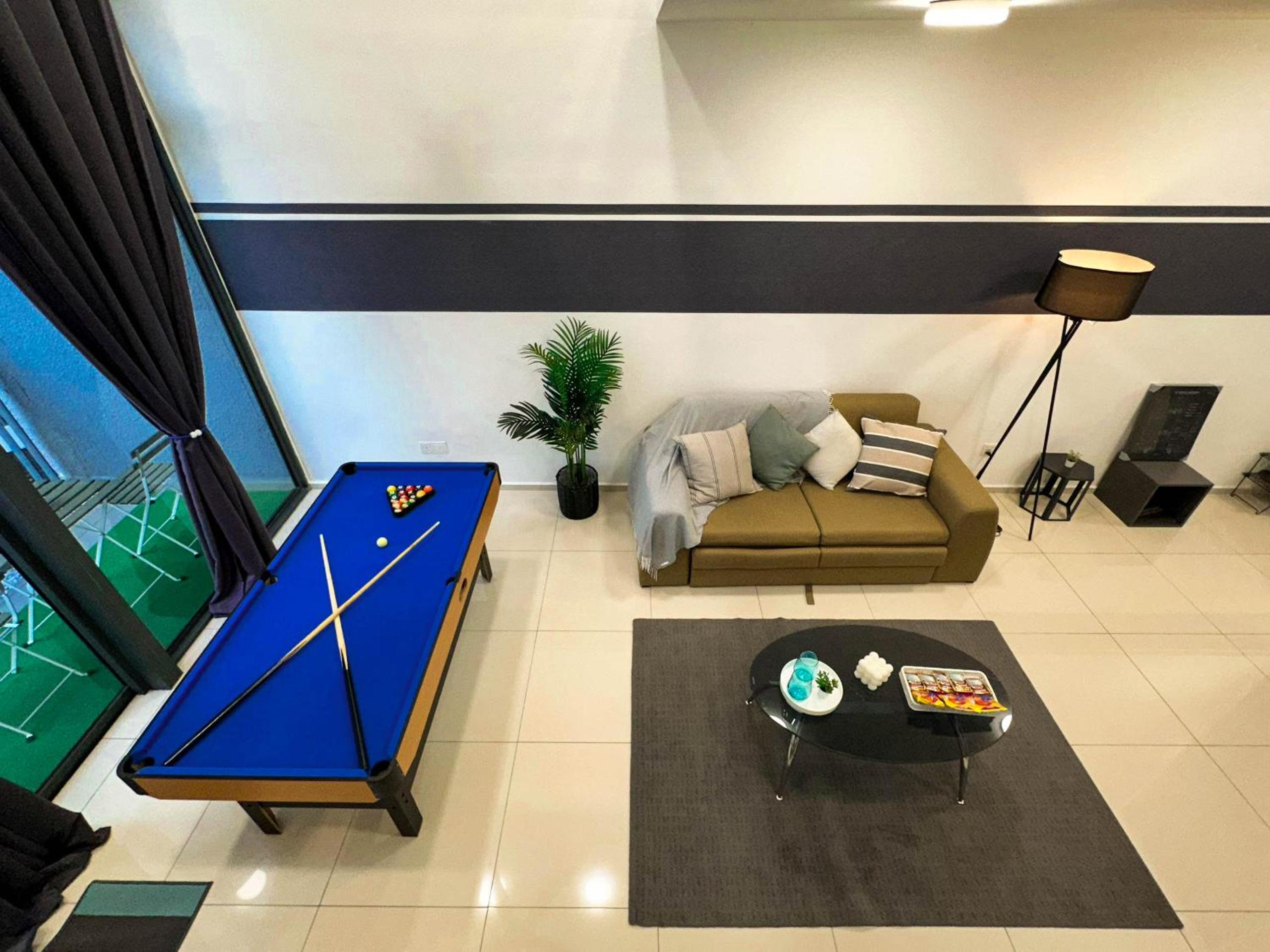 EkoCheras Snooker Pool JD #Balcony #4Pax #AboveMall #FreeCarPark