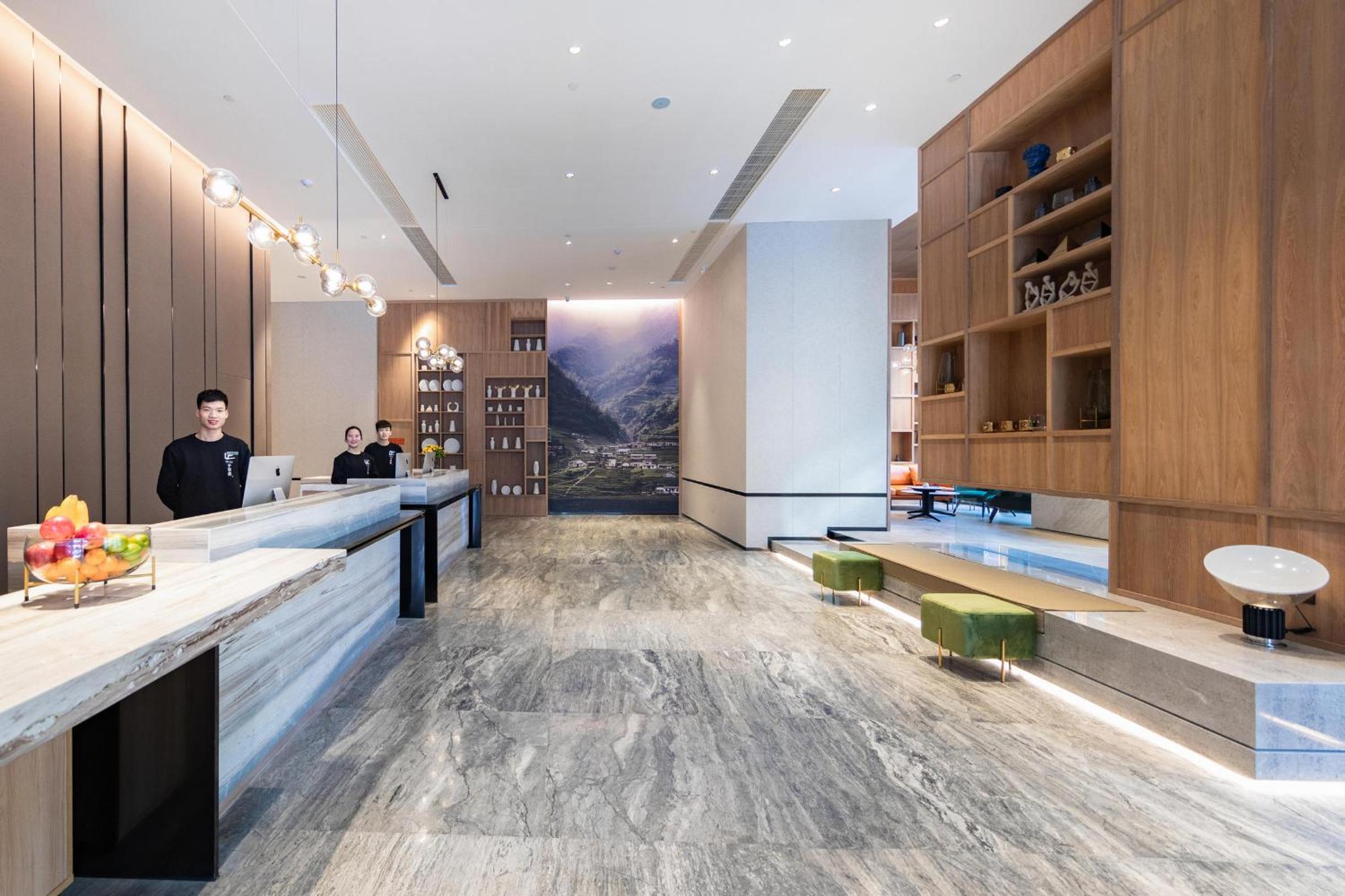 Atour Hotel Ningbo Yinzhou Wanda Mingzhouli