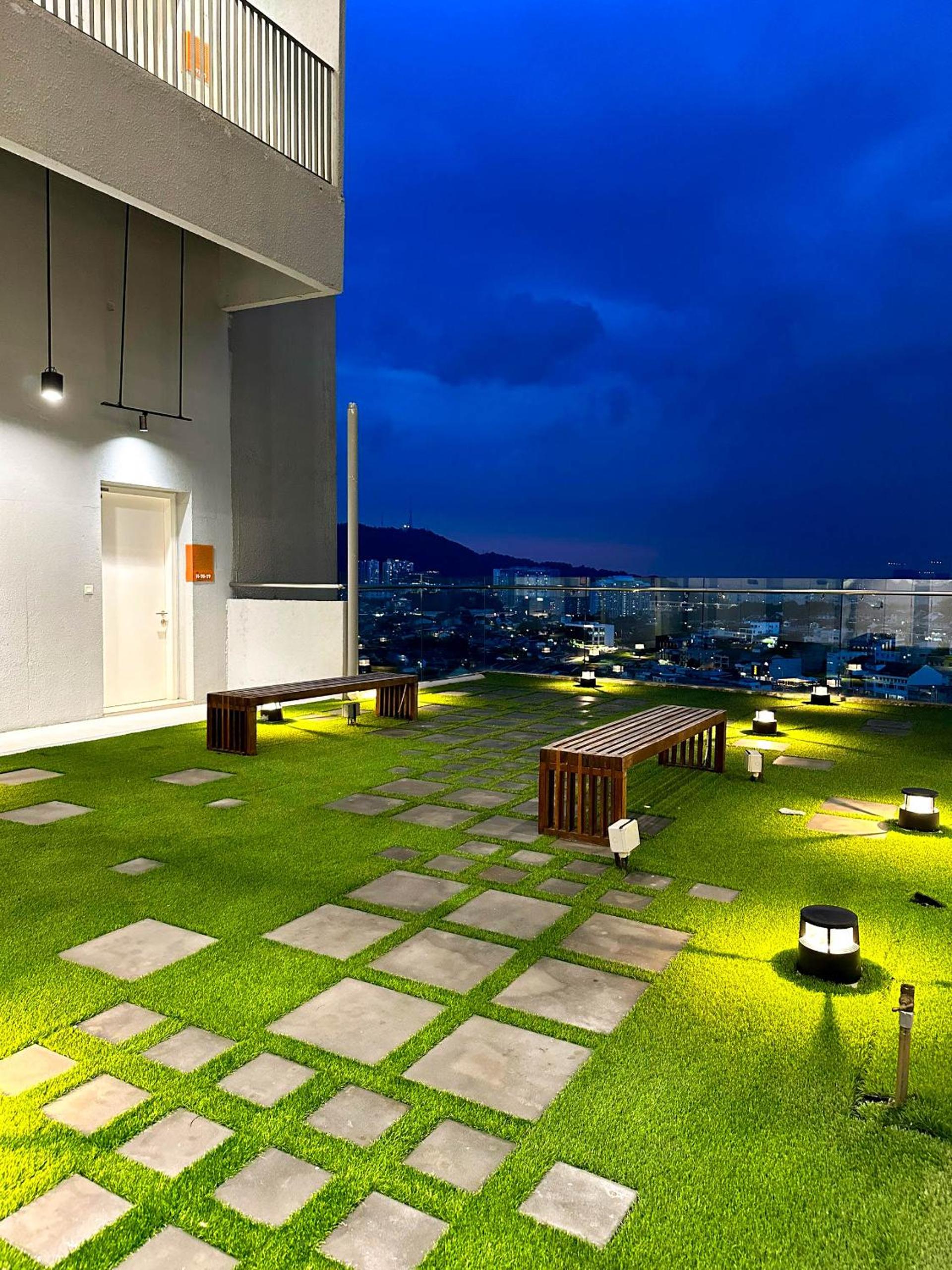 EkoCheras Snooker Pool JD #Balcony #4Pax #AboveMall #FreeCarPark
