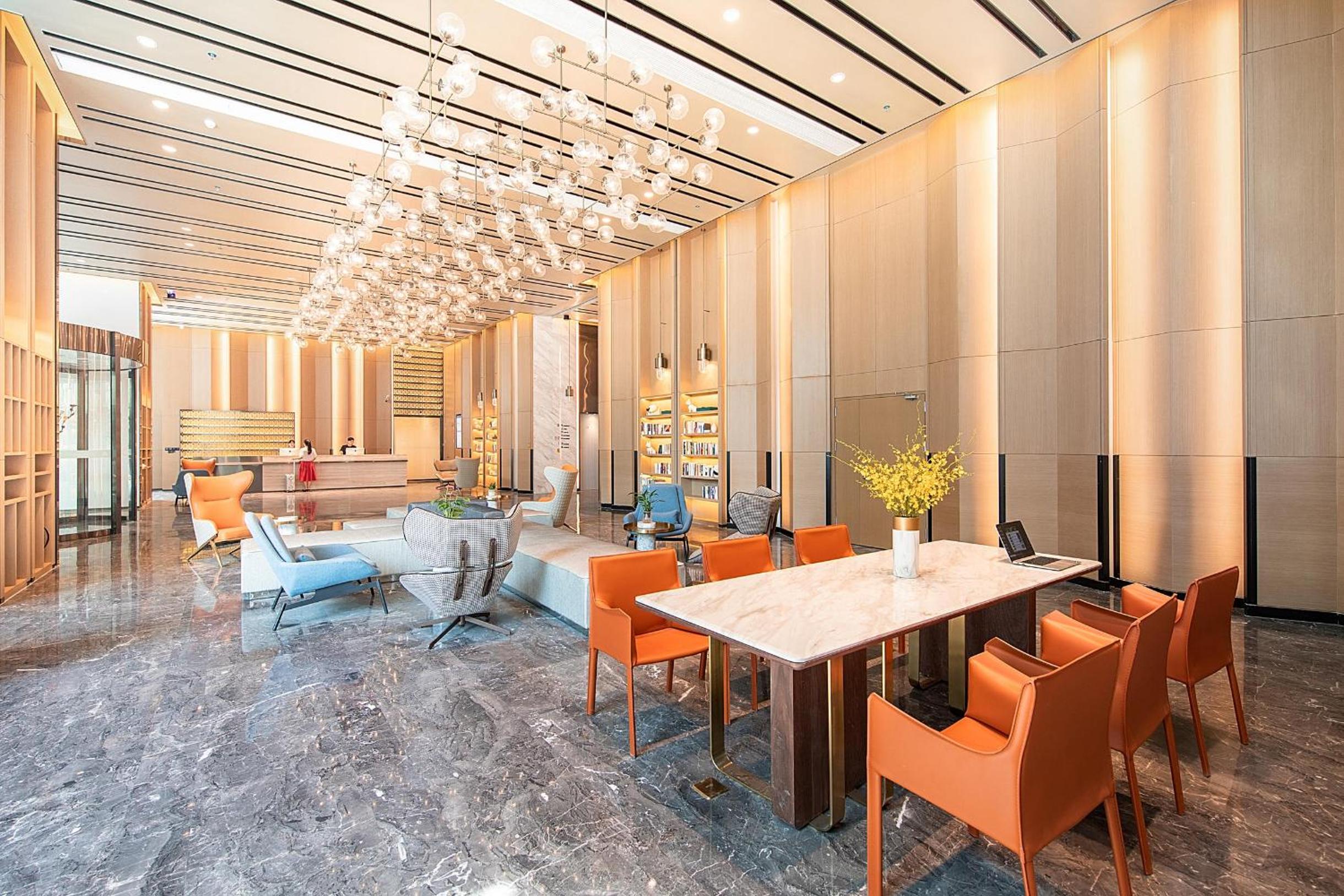 Atour Hotel Zhongshan Ancient Town Huayi Plaza