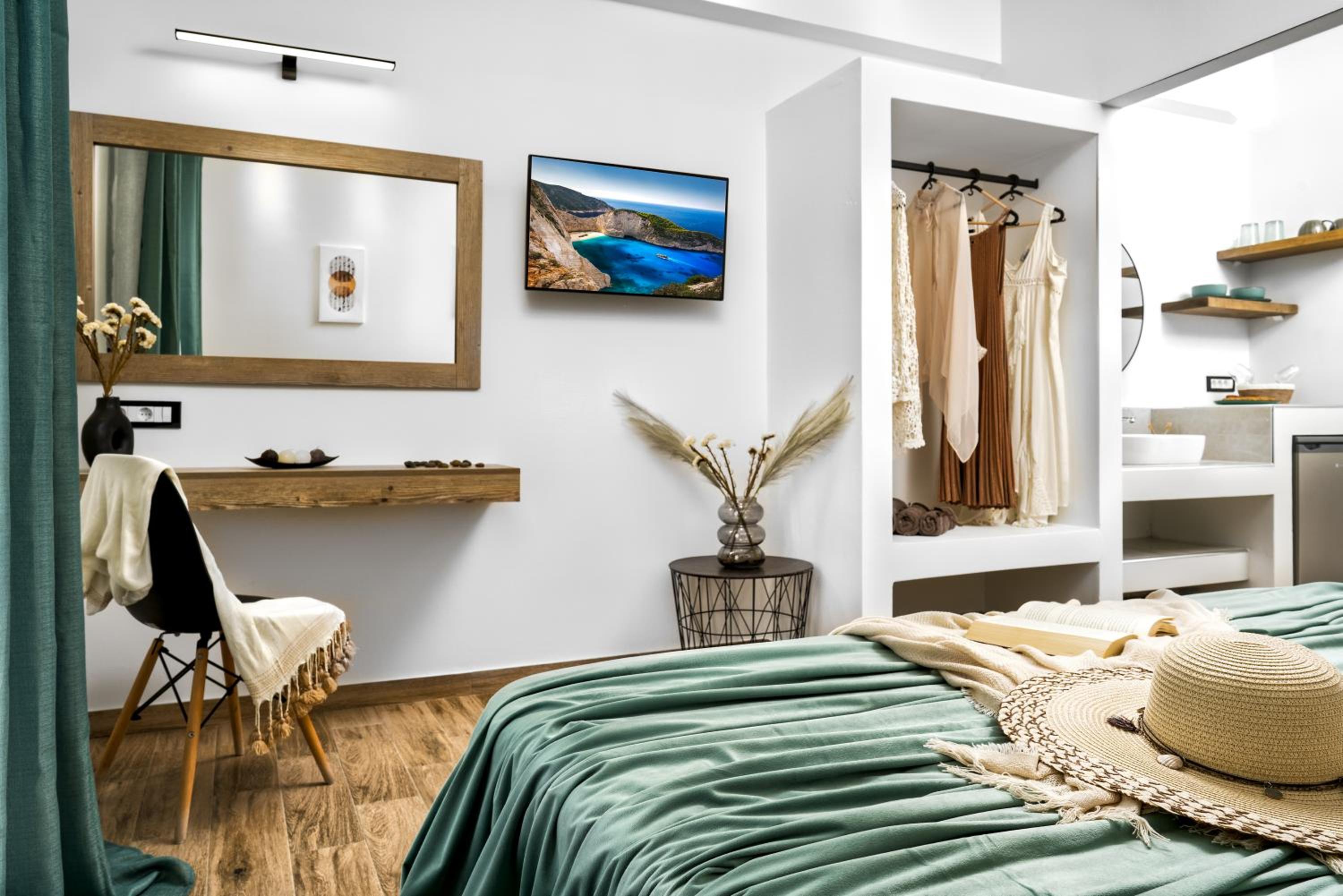 Laganas Vacations - Stathis Studios II with Sea View - Property Image 12