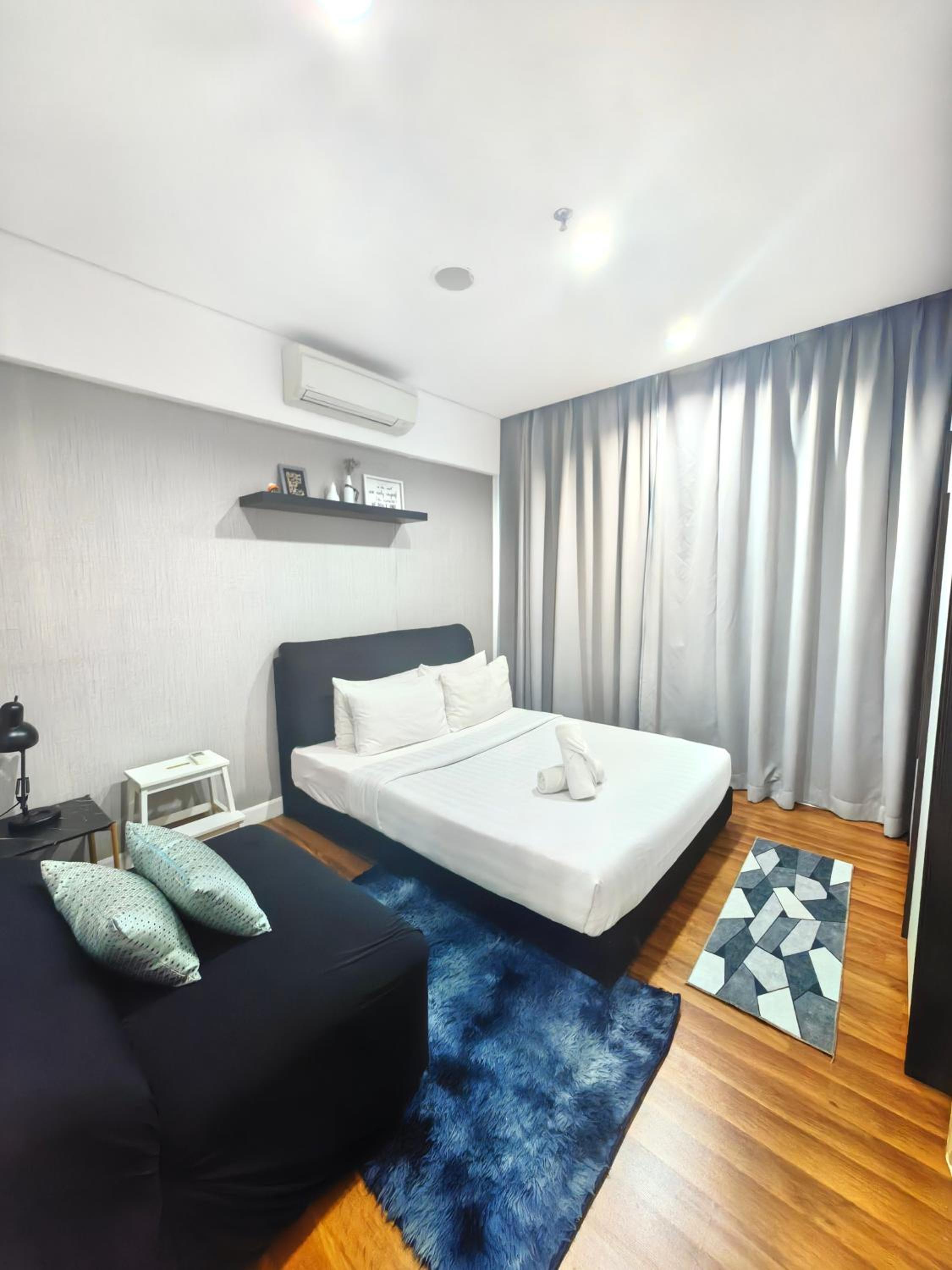 Summer Suites by Moon Orchid