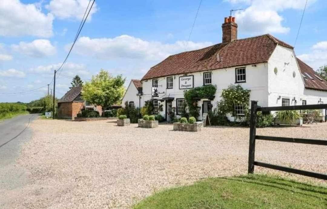 George & Dragon Country Pub & Hotel Wolverton Townsend view 2