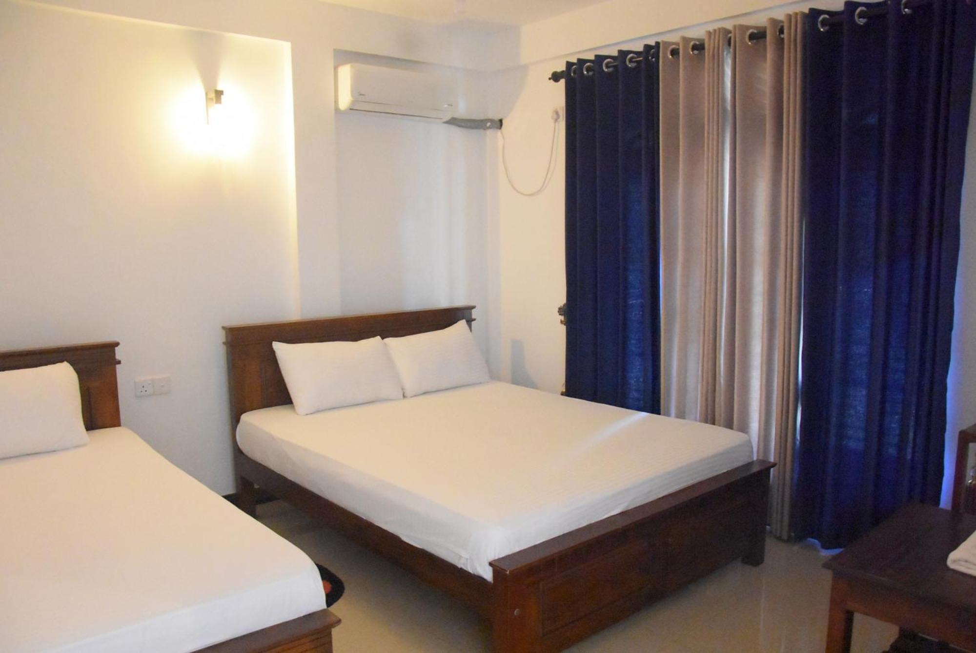 Silverline Guest House Anuradhapura view 3