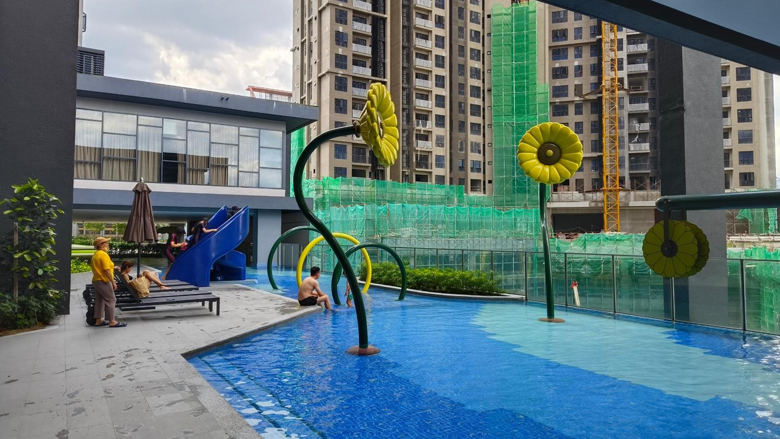 Sunway Velocity Two by manatidur